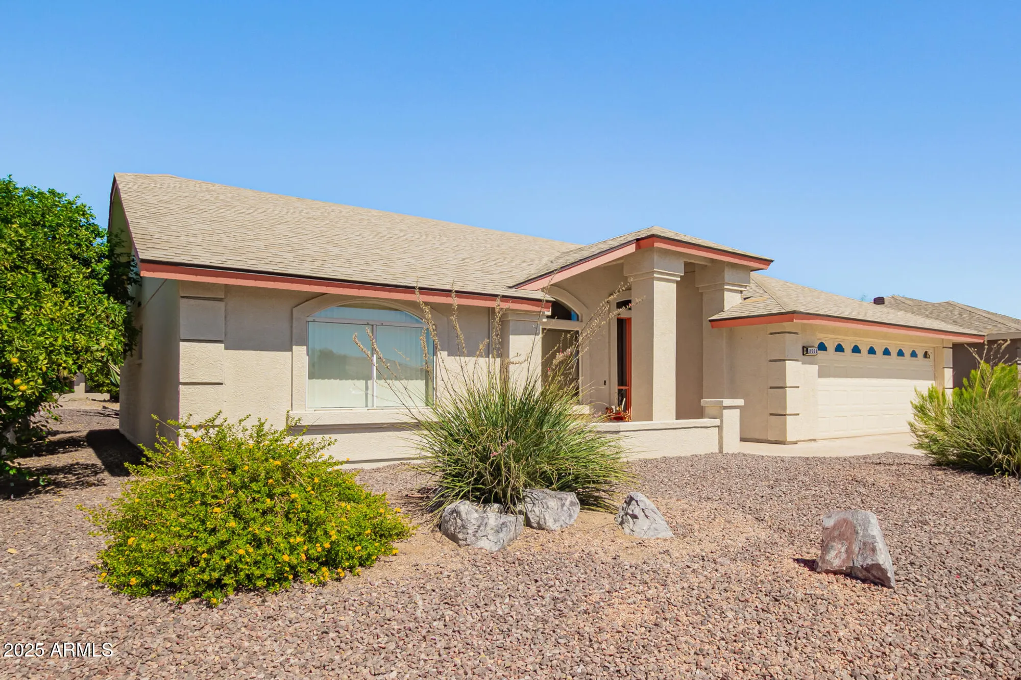Property Slideshow image 5 of 87 | 11508 e medina ave, Mesa, AZ, 85209