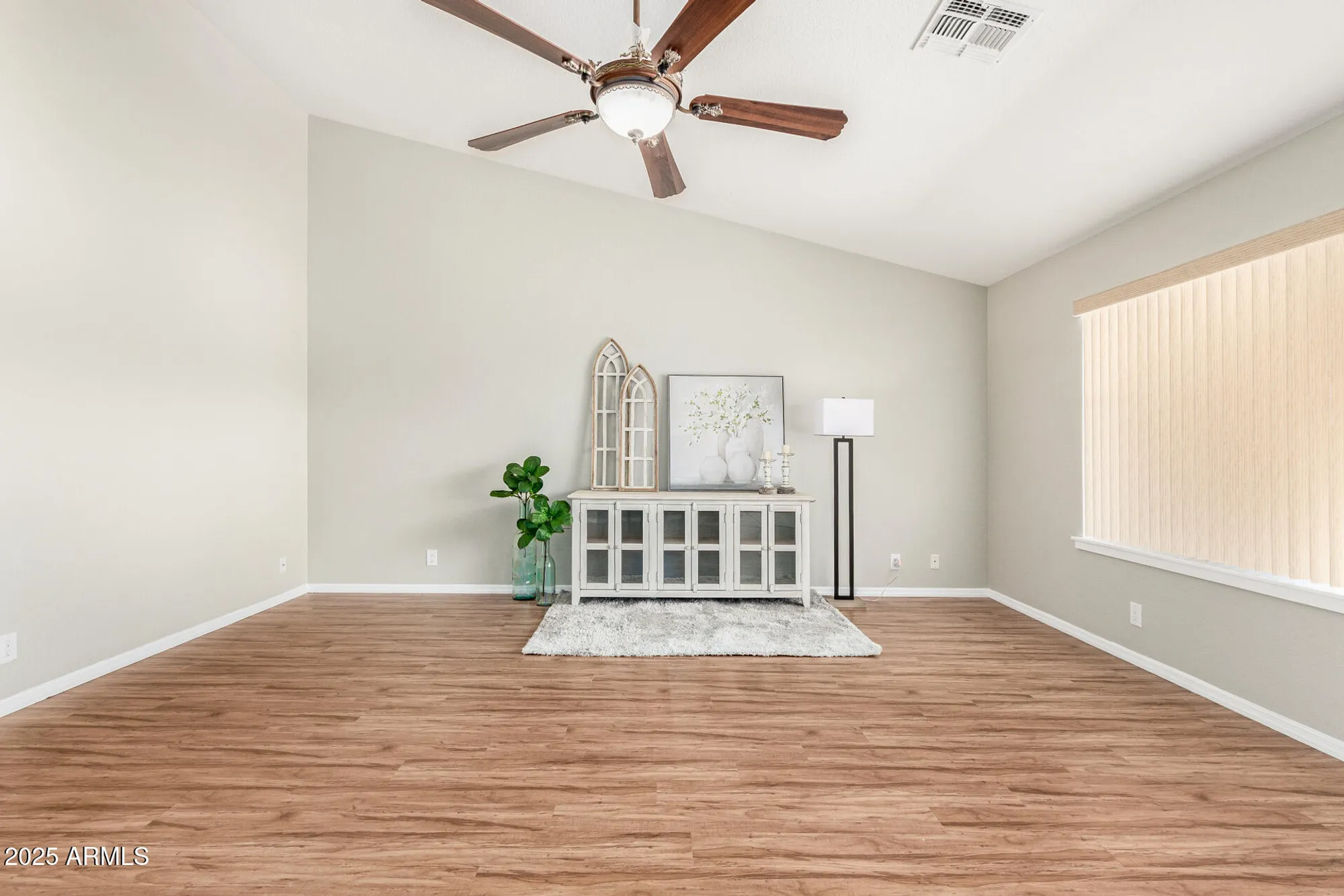 Property Slideshow image 17 of 87 | 11508 e medina ave, Mesa, AZ, 85209