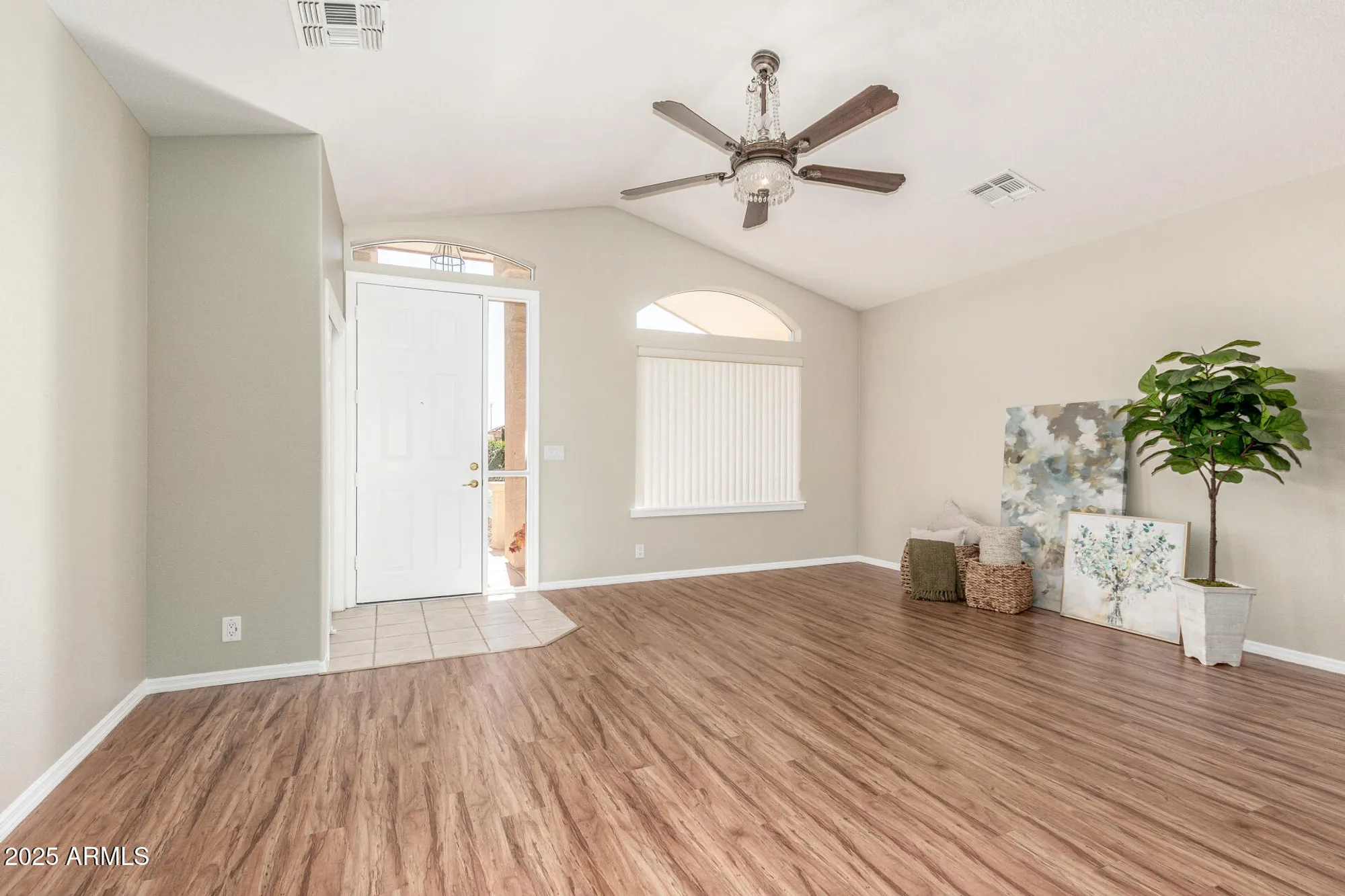 Property Slideshow image 12 of 87 | 11508 e medina ave, Mesa, AZ, 85209