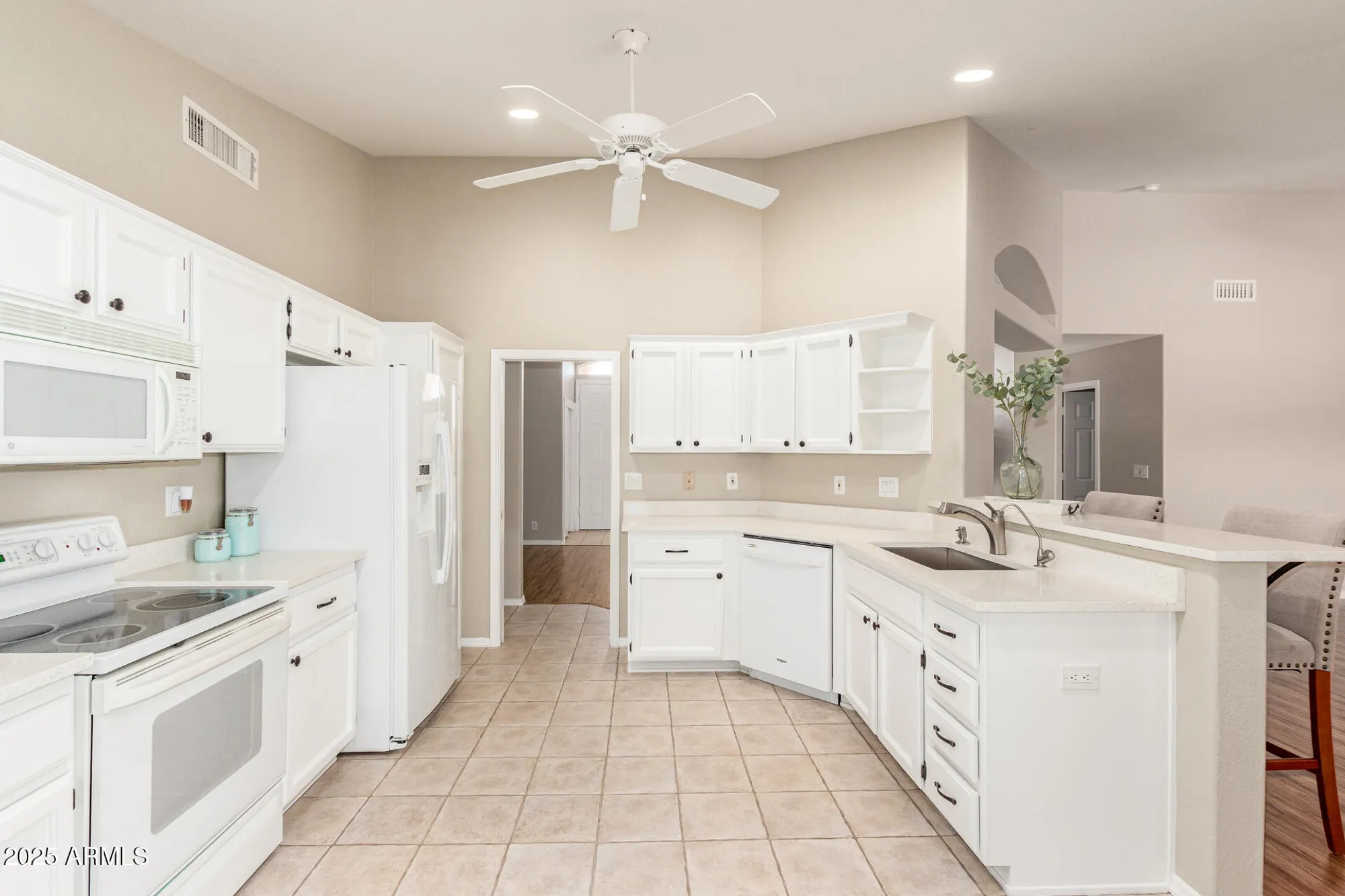 Property Slideshow image 21 of 87 | 11508 e medina ave, Mesa, AZ, 85209