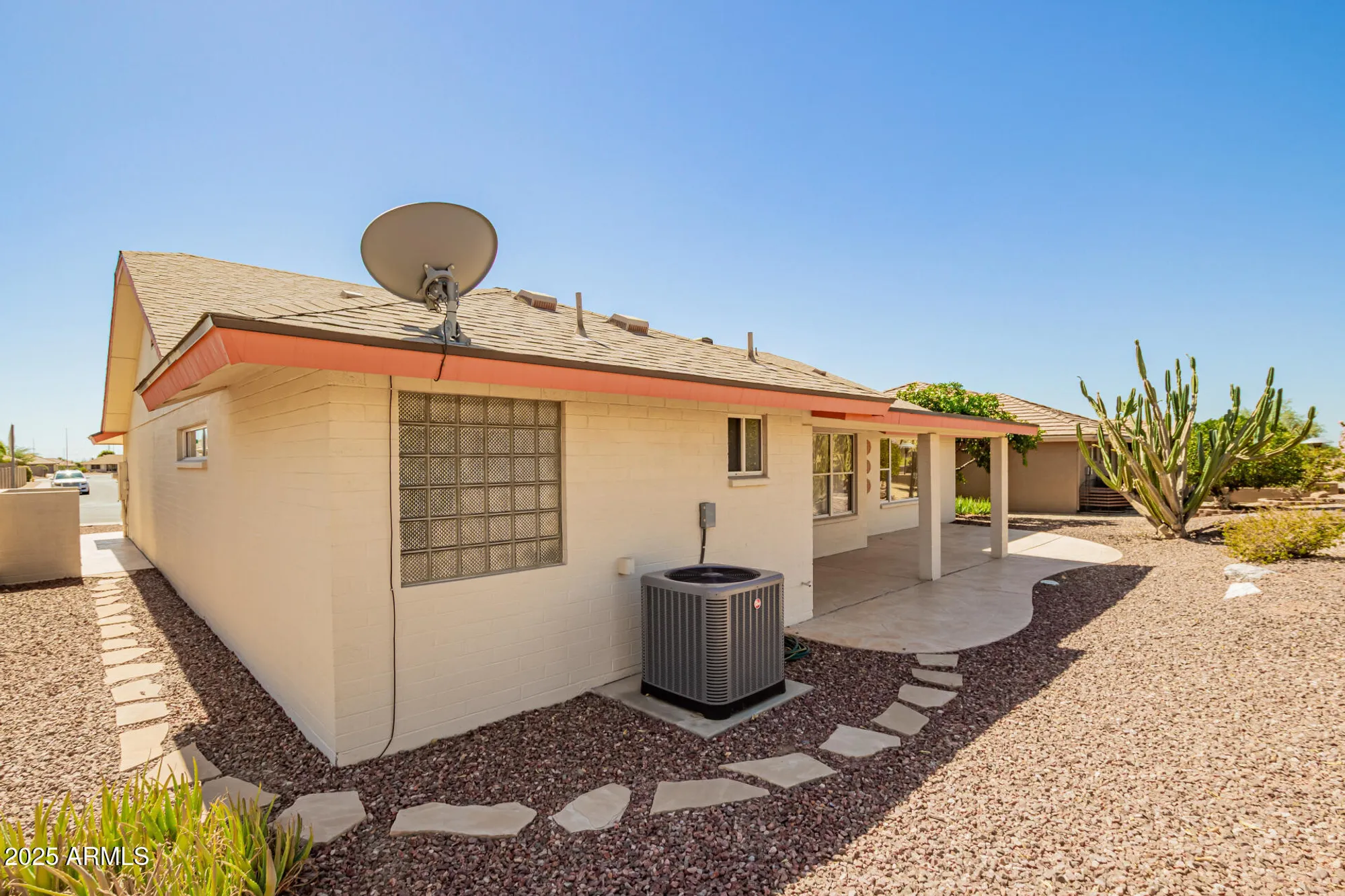 Property Slideshow image 38 of 87 | 11508 e medina ave, Mesa, AZ, 85209