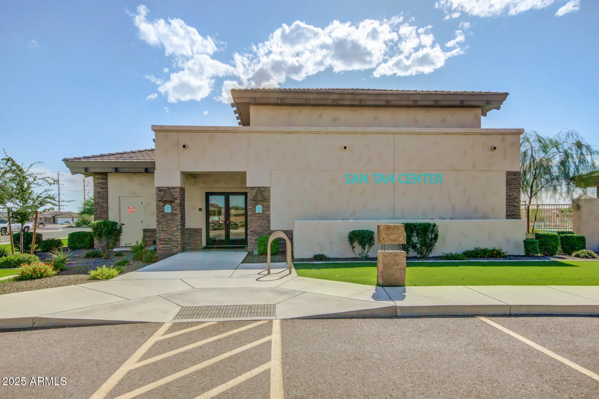 Property Slideshow image 47 of 87 | 11508 e medina ave, Mesa, AZ, 85209