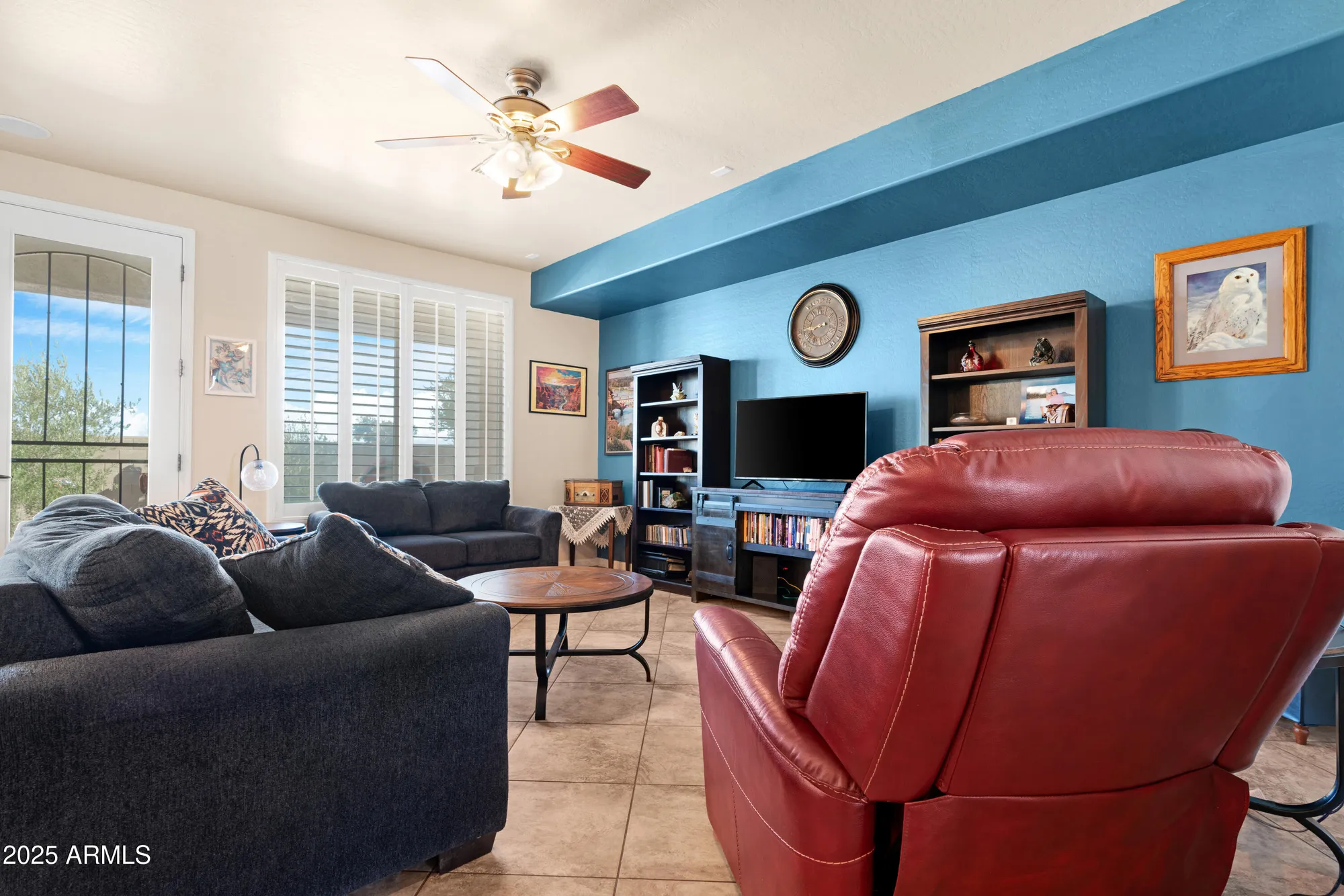 Property Slideshow image 5 of 36 | 1210 w cutleaf cir, San Tan Valley, AZ, 85143