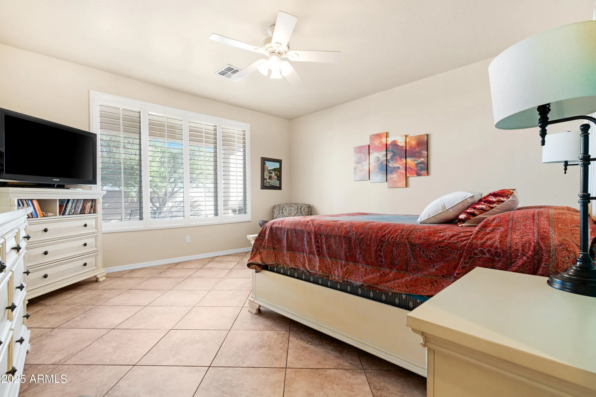 Property Slideshow image 16 of 36 | 1210 w cutleaf cir, San Tan Valley, AZ, 85143