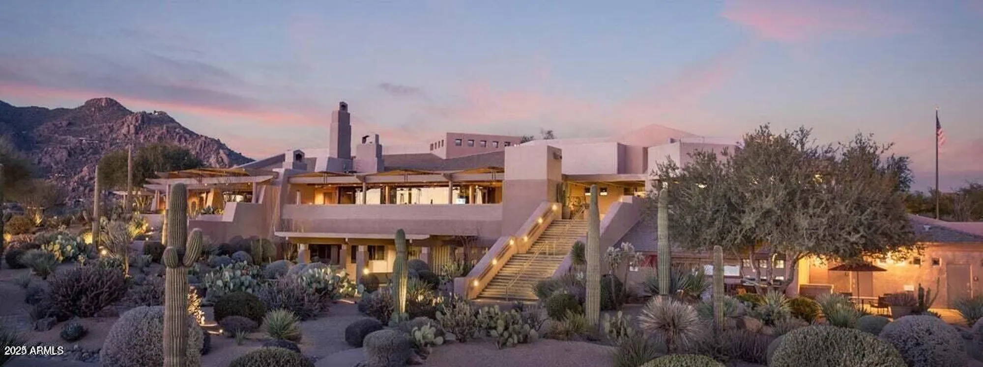 Property Slideshow image 35 of 82 | 6950 e bramble berry ln, Scottsdale, AZ, 85266