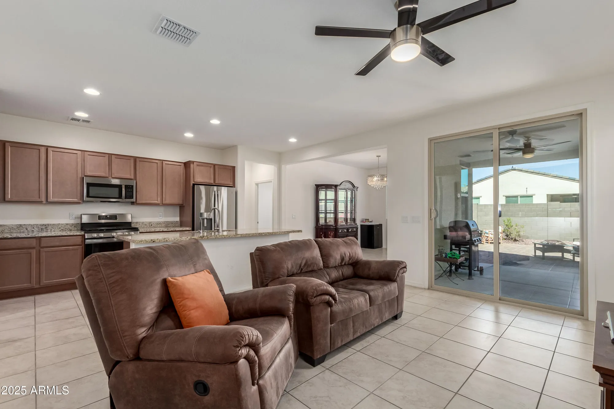 Property Slideshow image 7 of 20 | 18020 w muirwood dr, Goodyear, AZ, 85338