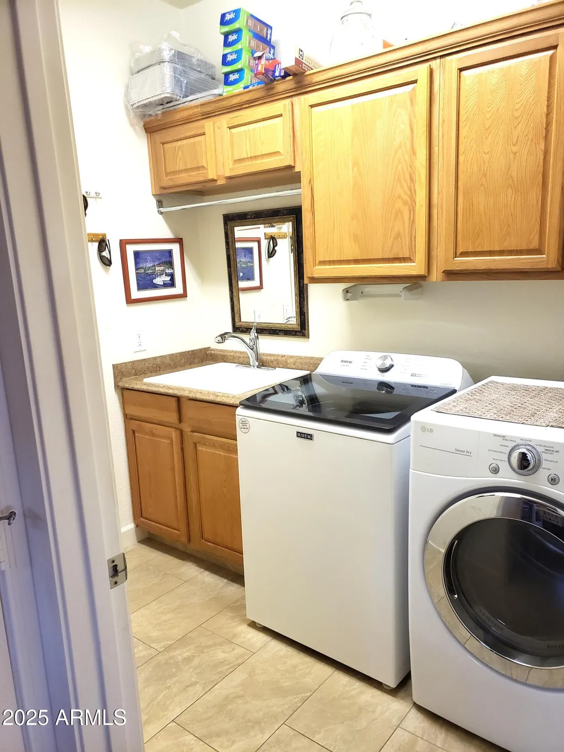 Property Slideshow image 25 of 38 | 18093 w skyline dr, Surprise, AZ, 85374