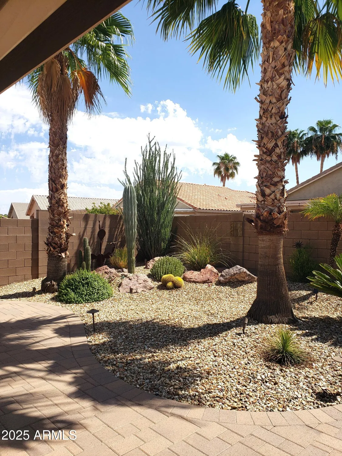 Property Slideshow image 28 of 38 | 18093 w skyline dr, Surprise, AZ, 85374