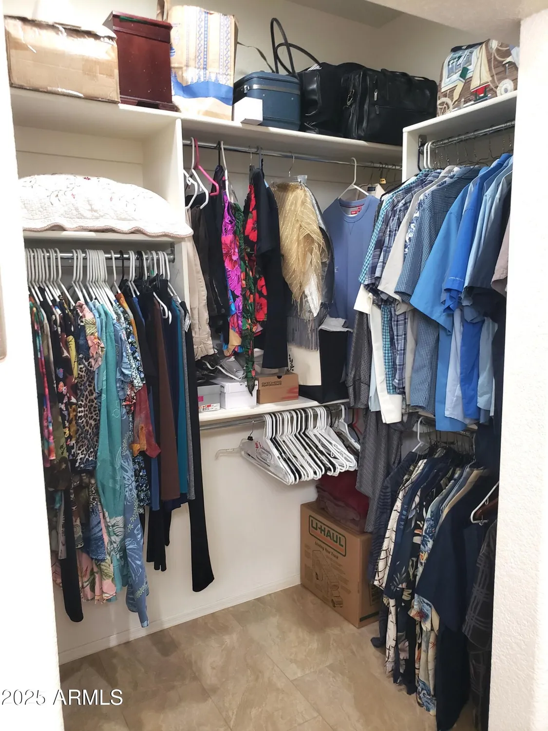 Property Slideshow image 15 of 38 | 18093 w skyline dr, Surprise, AZ, 85374