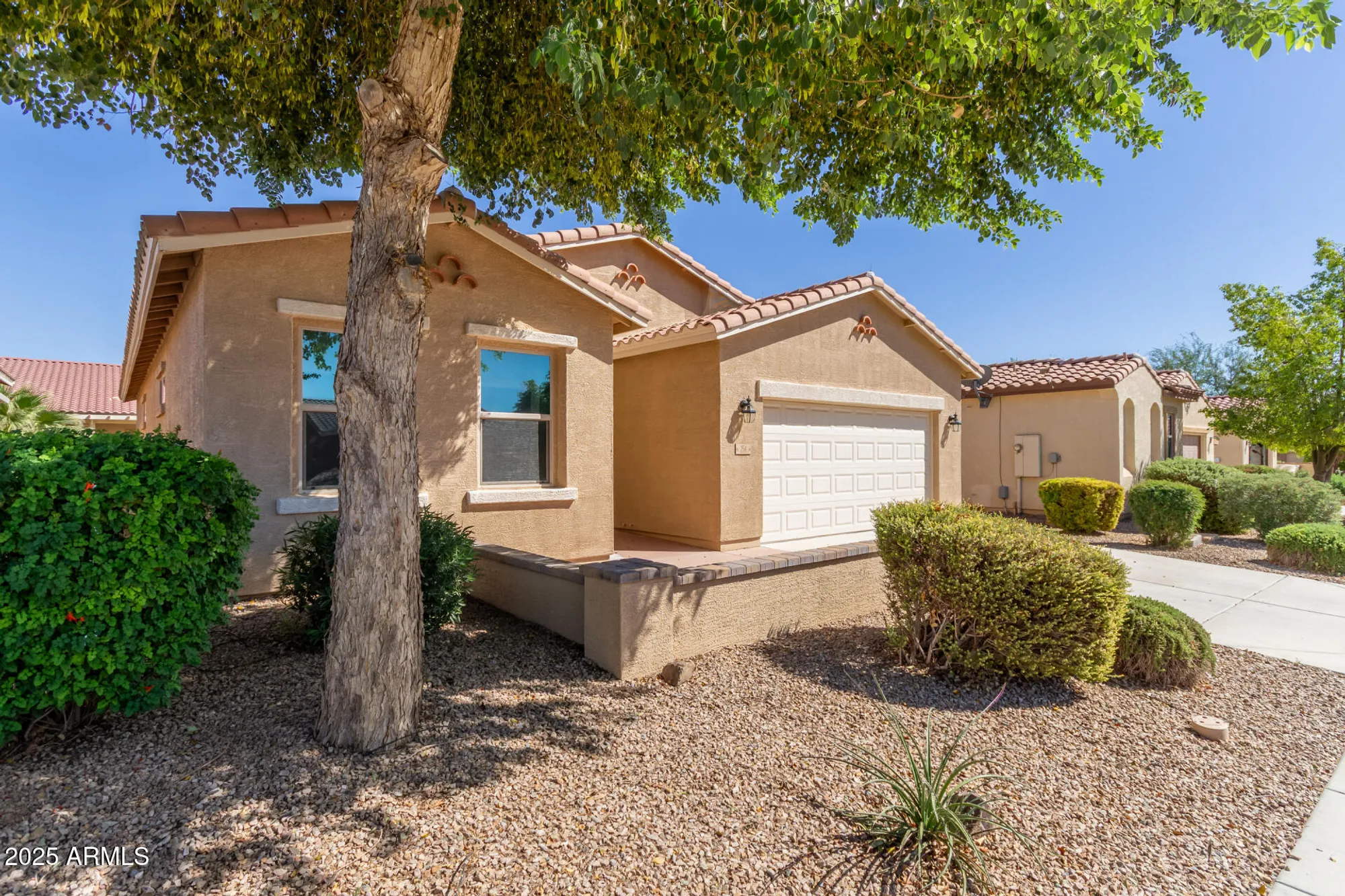Property Slideshow image 2 of 43 | 254 n monterey ct, Casa Grande, AZ, 85194