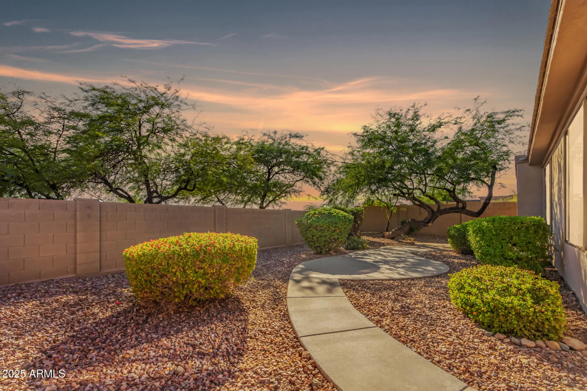 Property Slideshow image 35 of 51 | 2335 w muirfield dr, Anthem, AZ, 85086