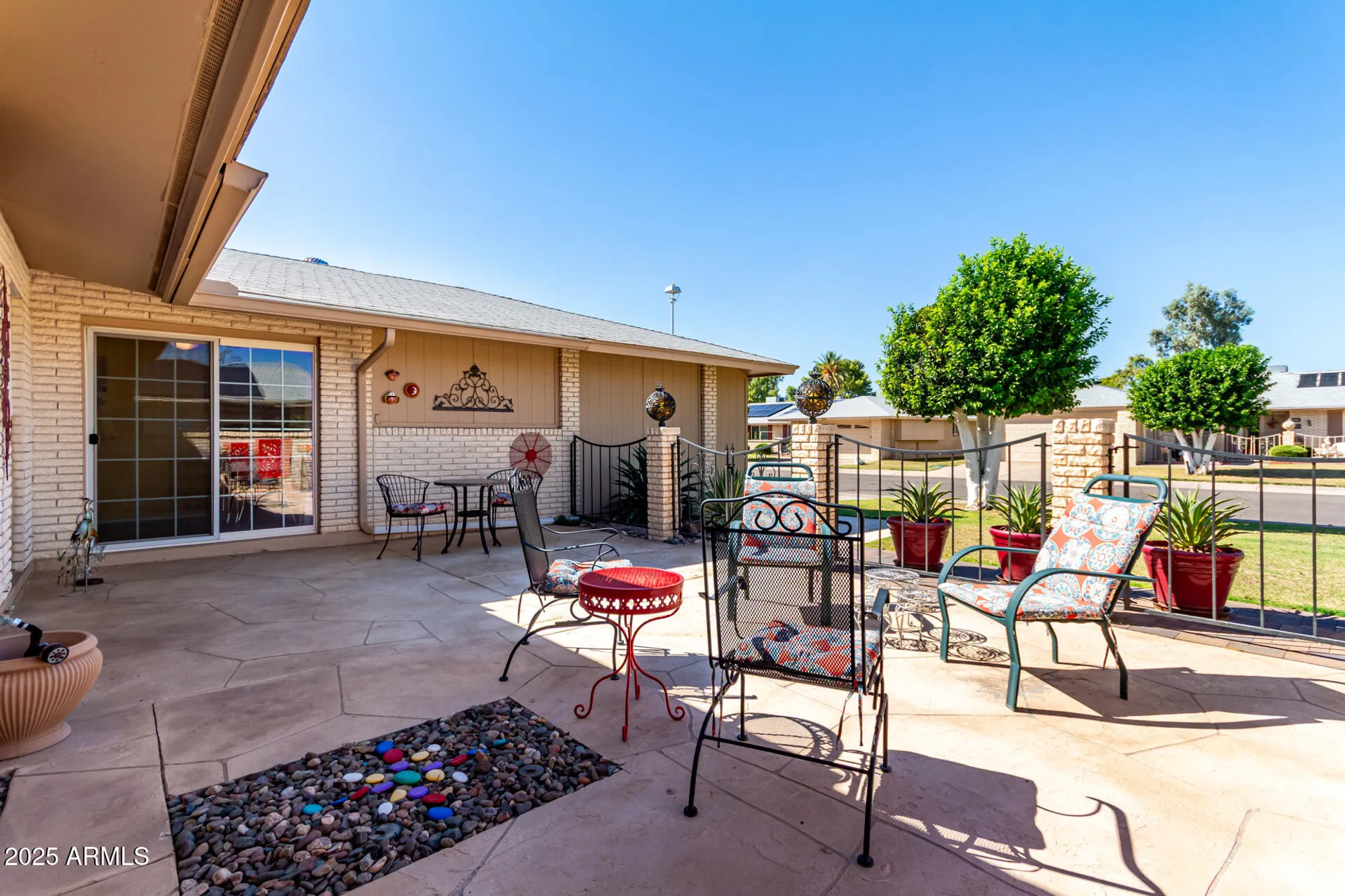 Property Slideshow image 5 of 30 | 10109 w mountain view rd, Sun City, AZ, 85351