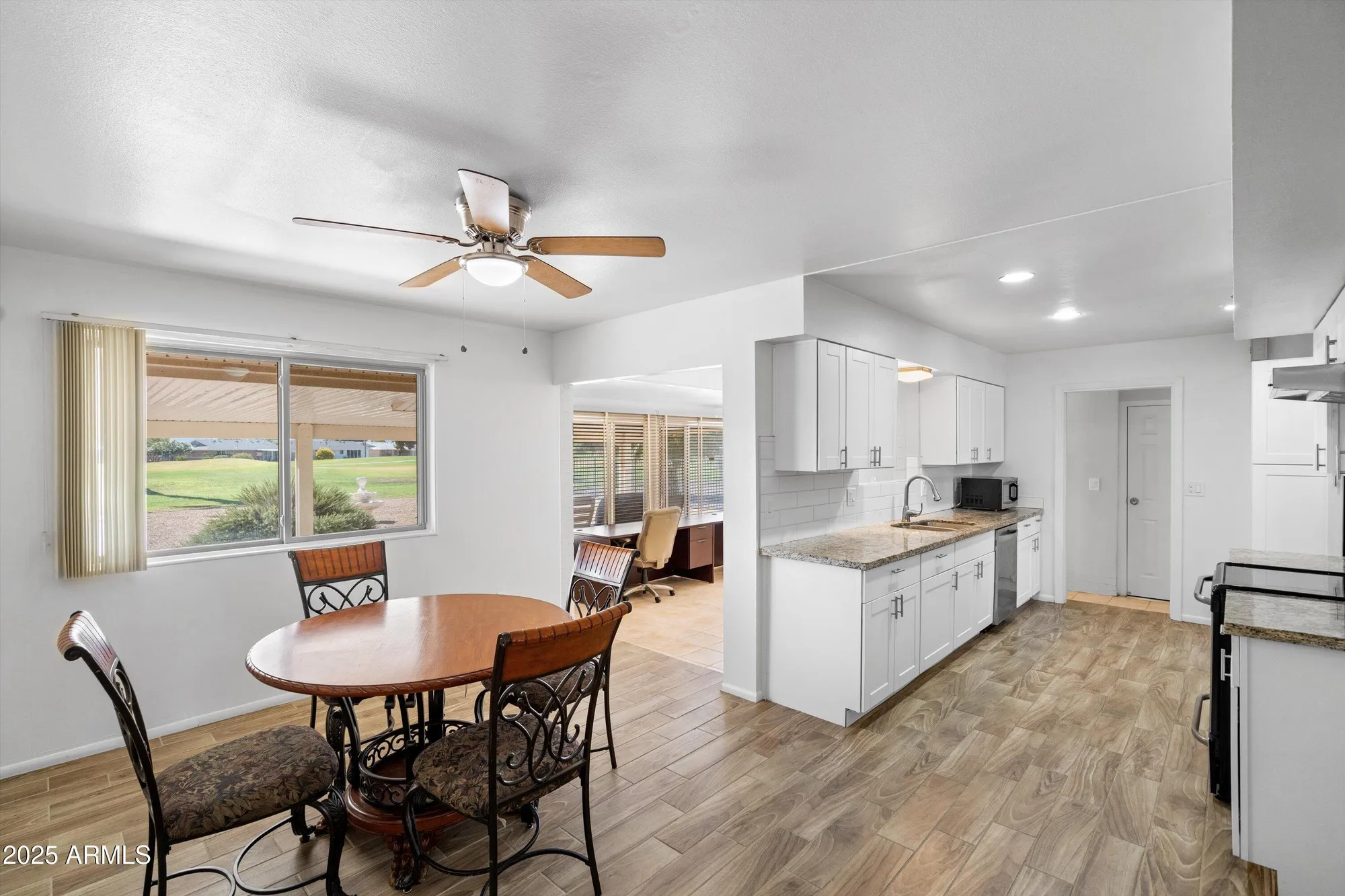 Property Slideshow image 8 of 36 | 10939 w sun city blvd, Sun City, AZ, 85351