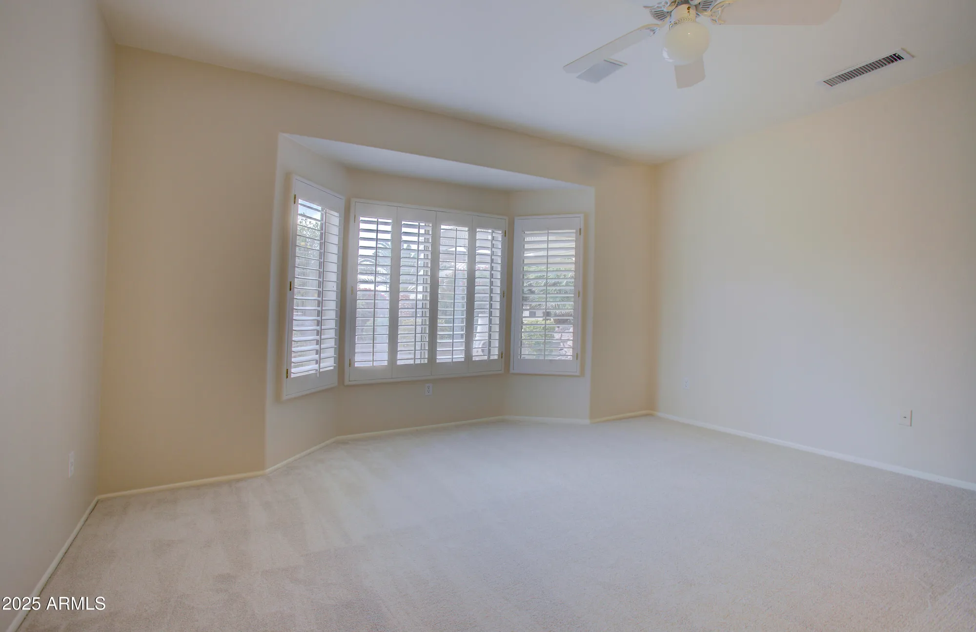 Property Slideshow image 24 of 44 | 17733 n escalante ln, Surprise, AZ, 85374