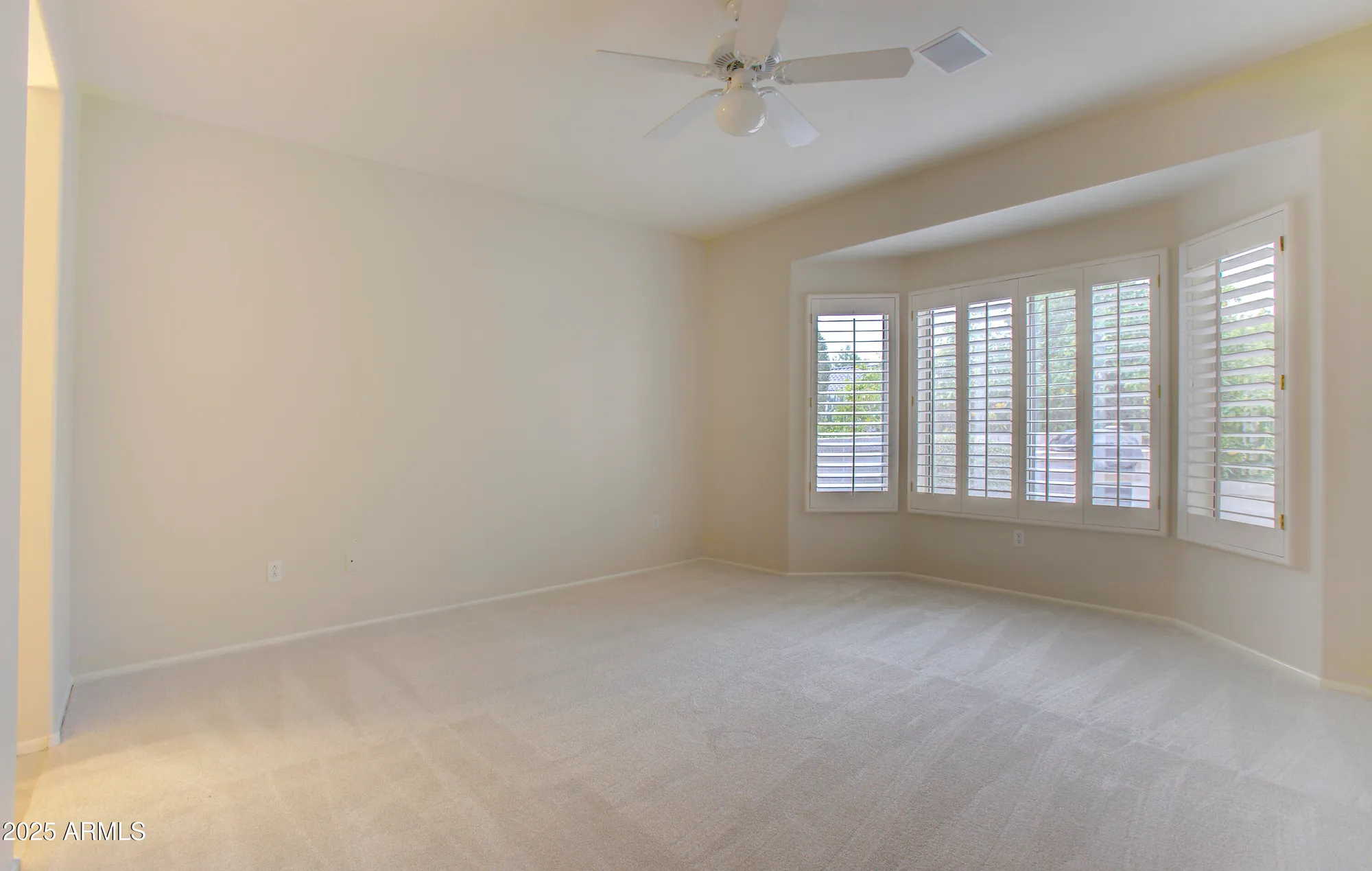 Property Slideshow image 25 of 44 | 17733 n escalante ln, Surprise, AZ, 85374