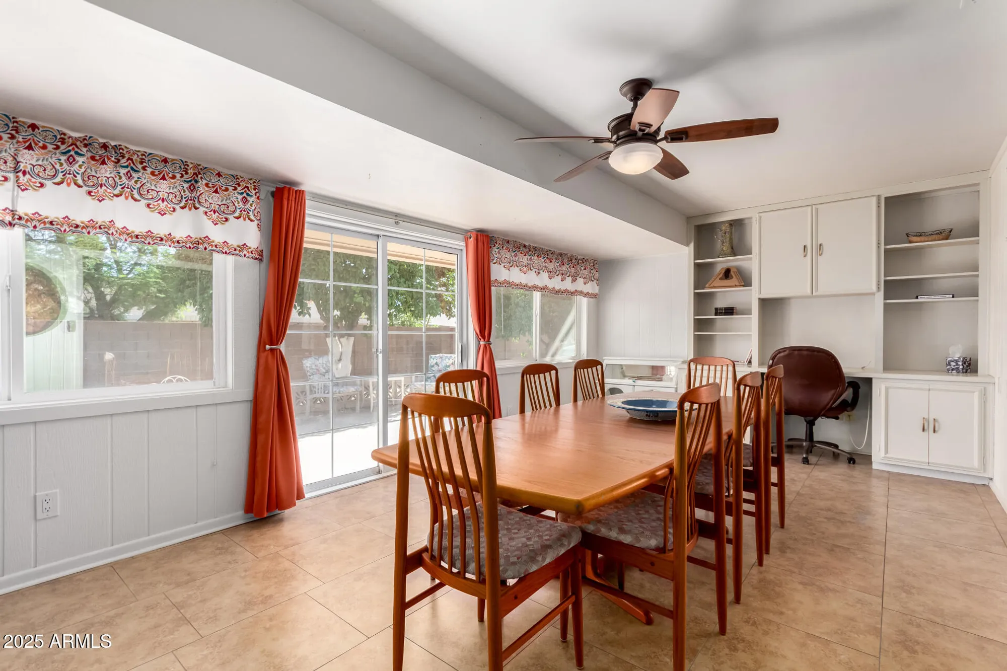 Property Slideshow image 11 of 30 | 10109 w mountain view rd, Sun City, AZ, 85351