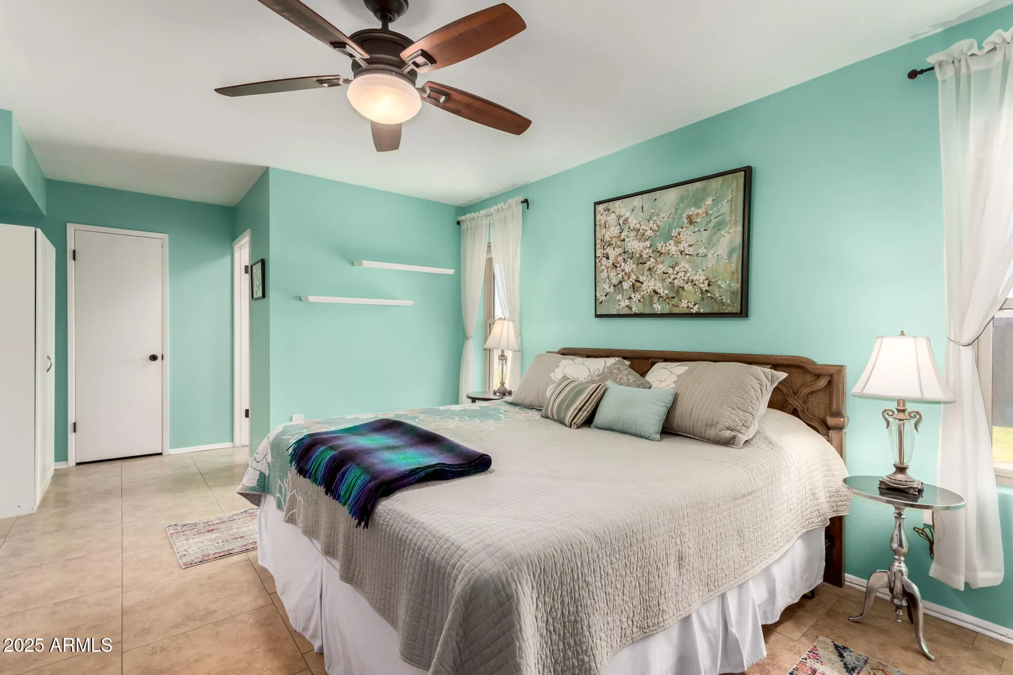 Property Slideshow image 18 of 30 | 10109 w mountain view rd, Sun City, AZ, 85351