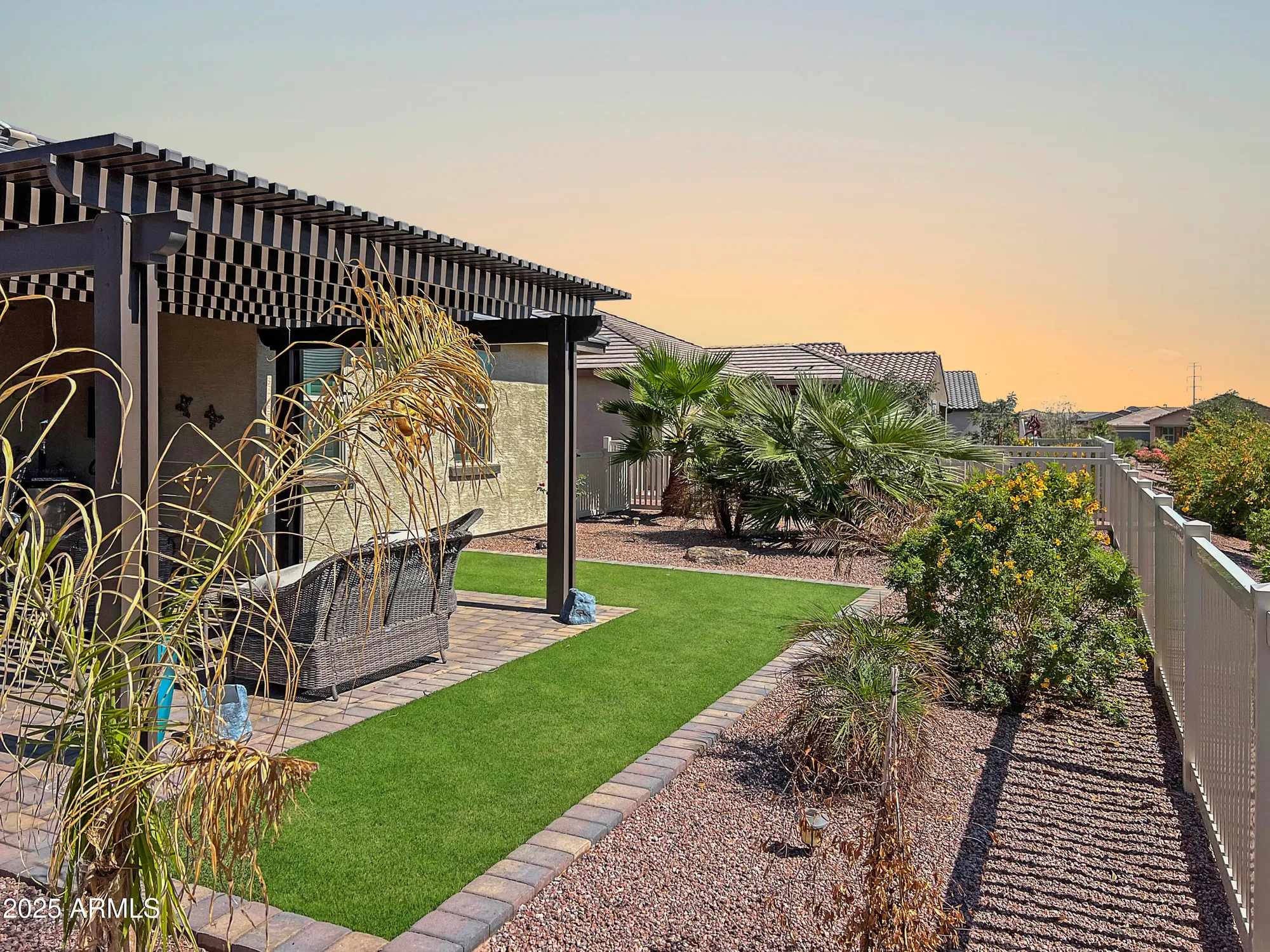 Property Slideshow image 10 of 22 | 41767 w sagebrush ct, Maricopa, AZ, 85138