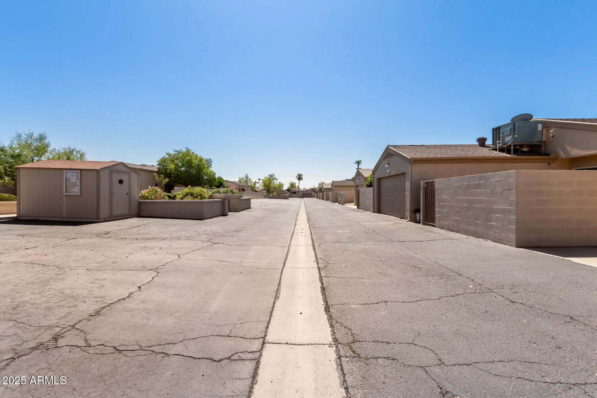 Property Slideshow image 33 of 44 | 21763 n verde ridge dr, Sun City West, AZ, 85375