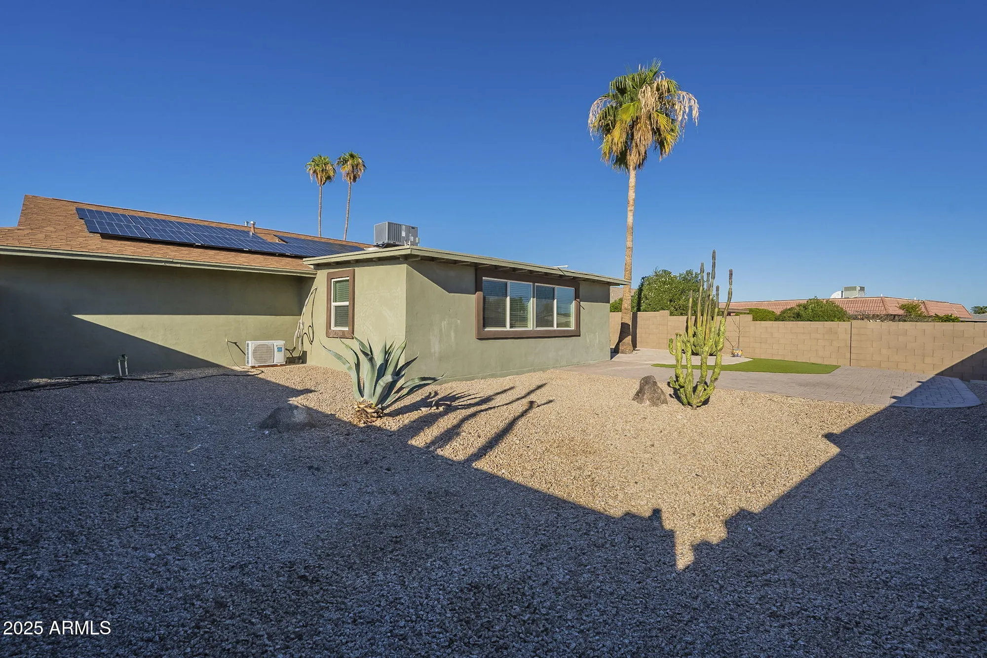 Property Slideshow image 21 of 25 | 9917 w shiprock dr, Sun City, AZ, 85351