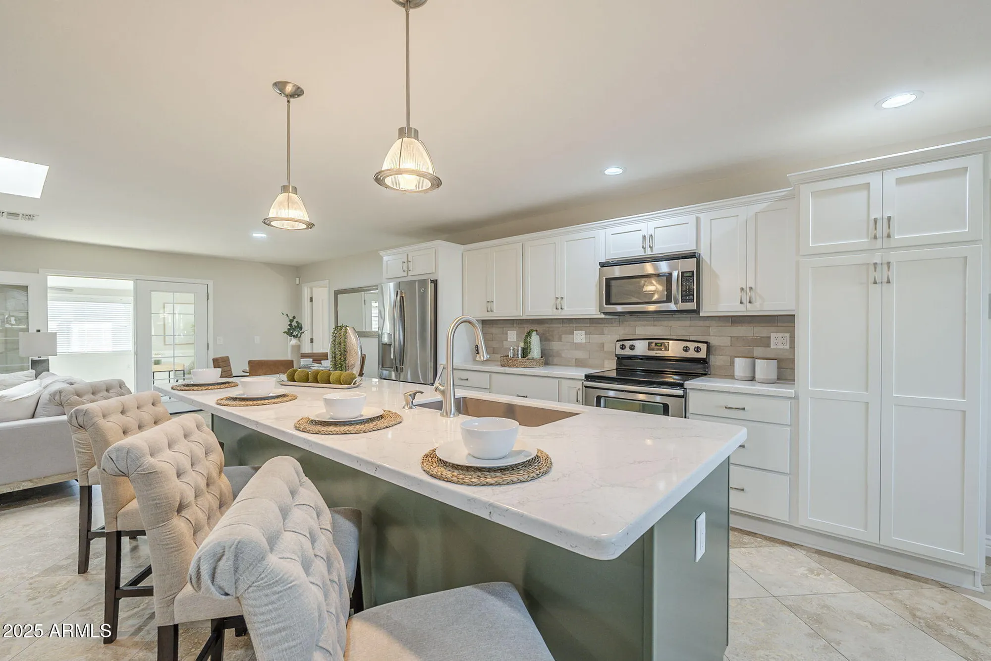 Property Slideshow image 6 of 25 | 9917 w shiprock dr, Sun City, AZ, 85351