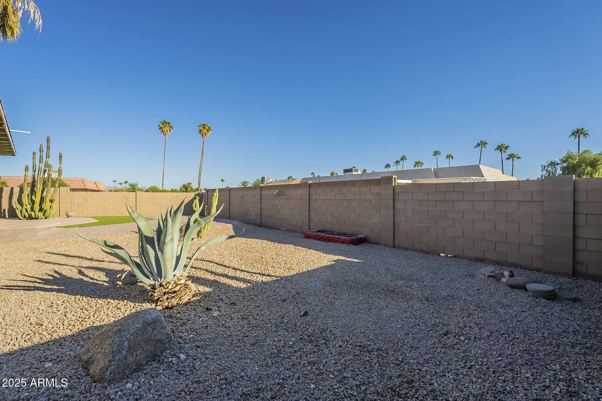 Property Slideshow image 19 of 25 | 9917 w shiprock dr, Sun City, AZ, 85351