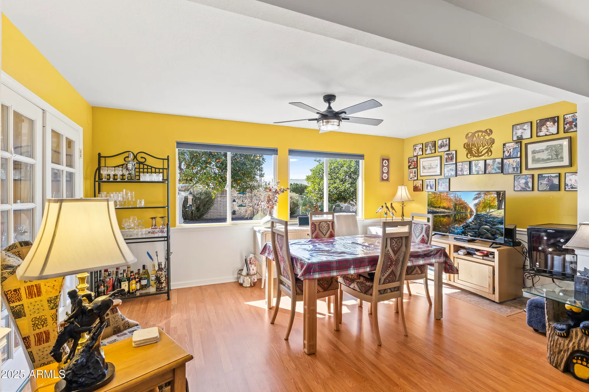 Property Slideshow image 6 of 13 | 10013 w augusta dr, Sun City, AZ, 85351