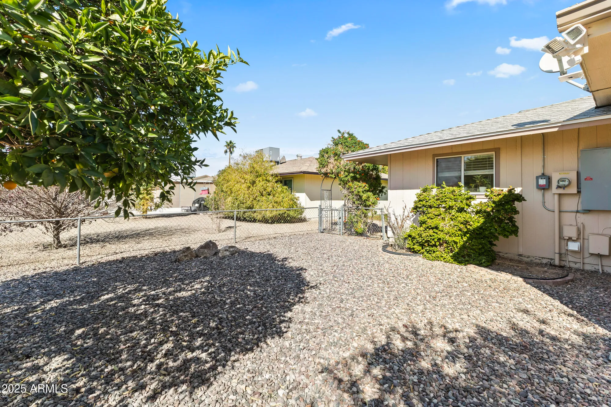 Property Slideshow image 13 of 13 | 10013 w augusta dr, Sun City, AZ, 85351