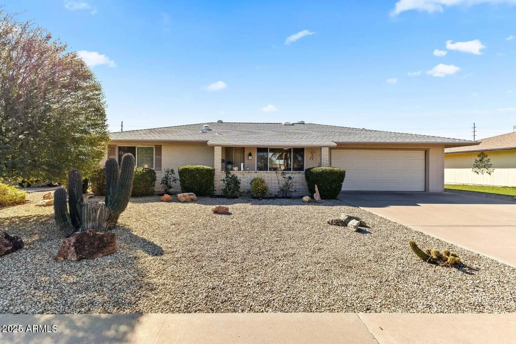 Property Slideshow image 1 of 13 | 10013 w augusta dr, Sun City, AZ, 85351