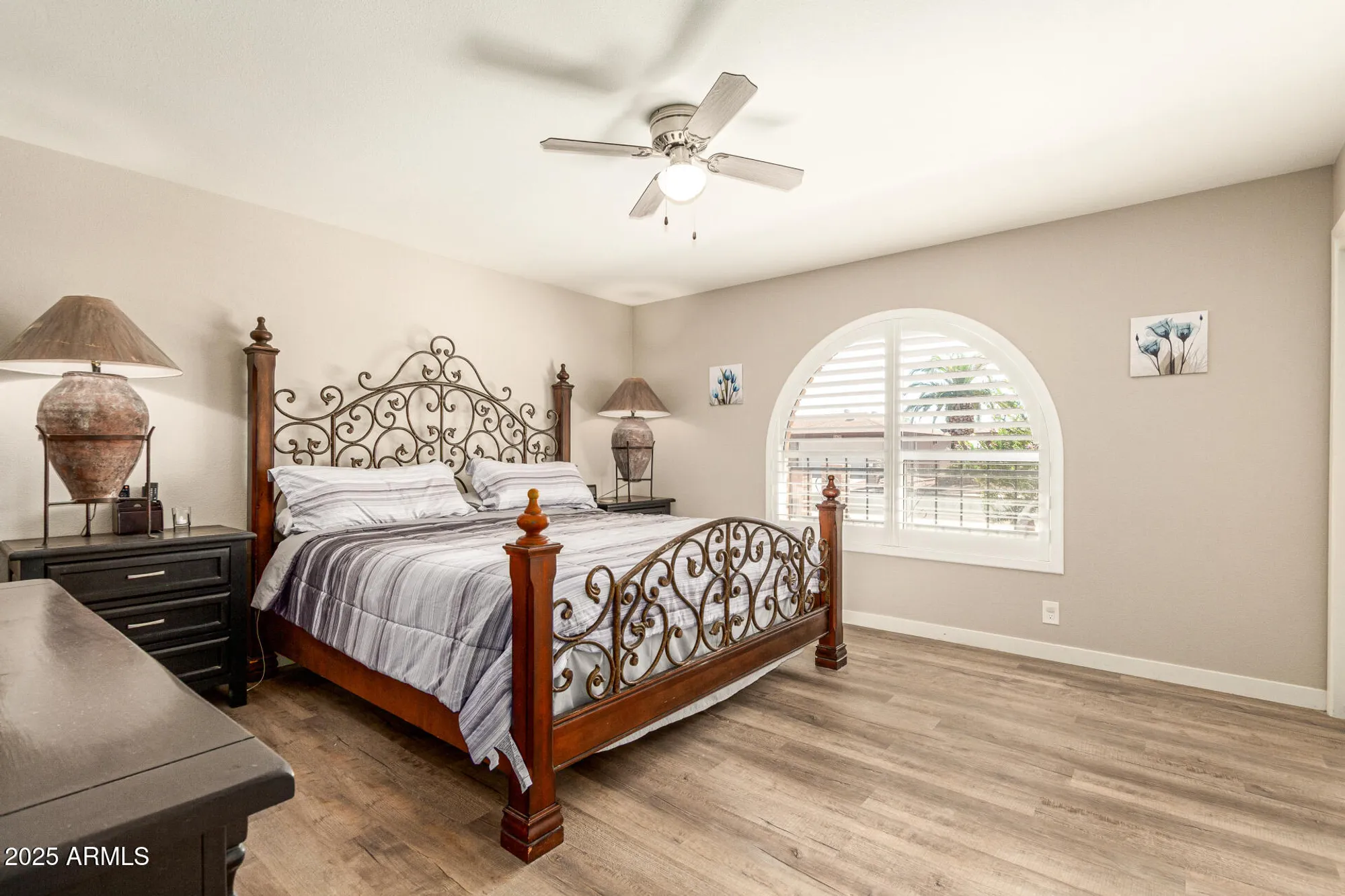 Property Slideshow image 14 of 35 | 4630 e capri ave, Mesa, AZ, 85206