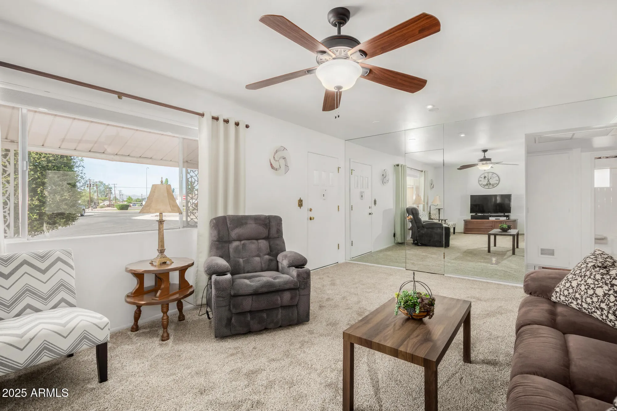 Property Slideshow image 6 of 27 | 11827 n 111th ave, Sun City, AZ, 85351