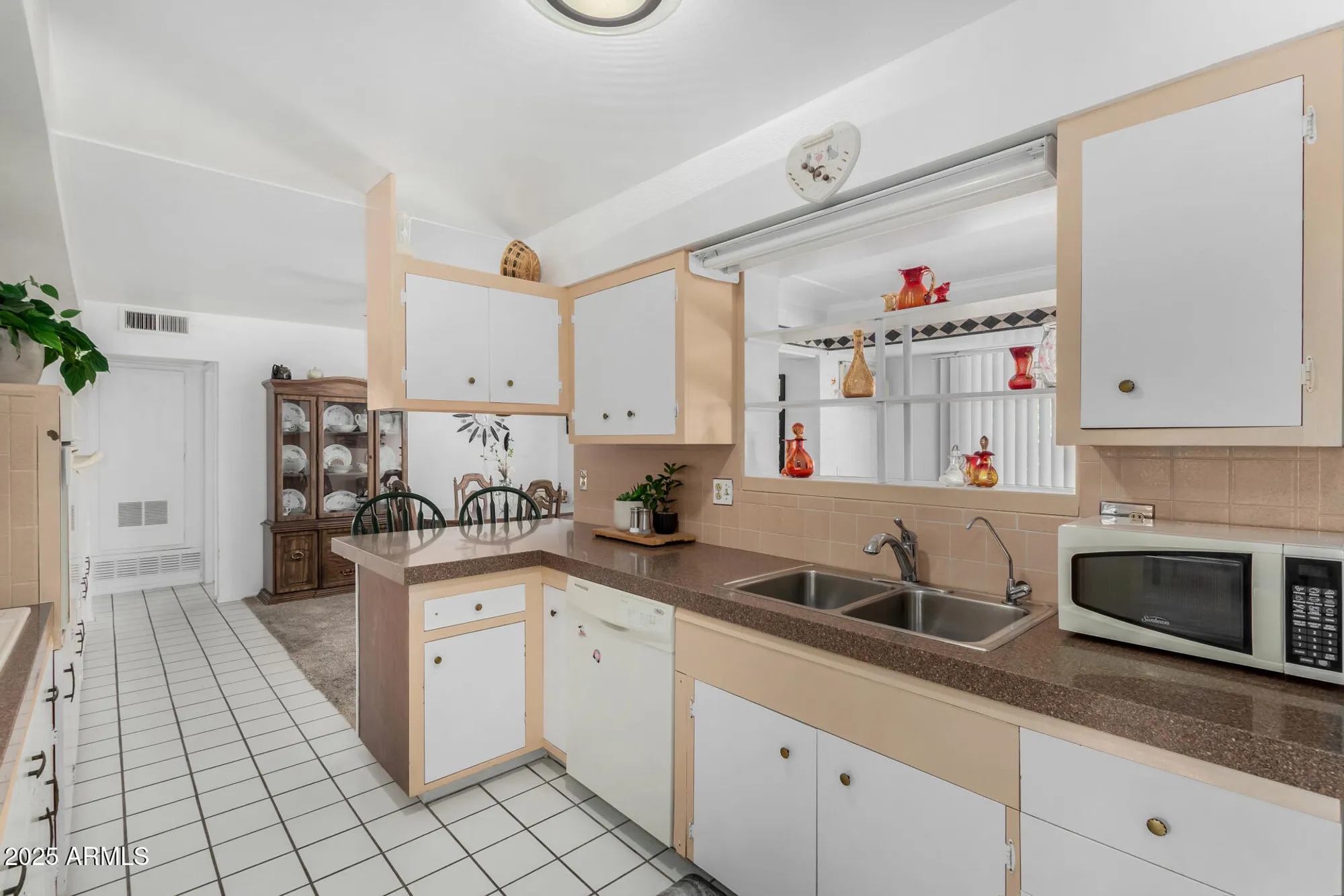 Property Slideshow image 11 of 27 | 11827 n 111th ave, Sun City, AZ, 85351