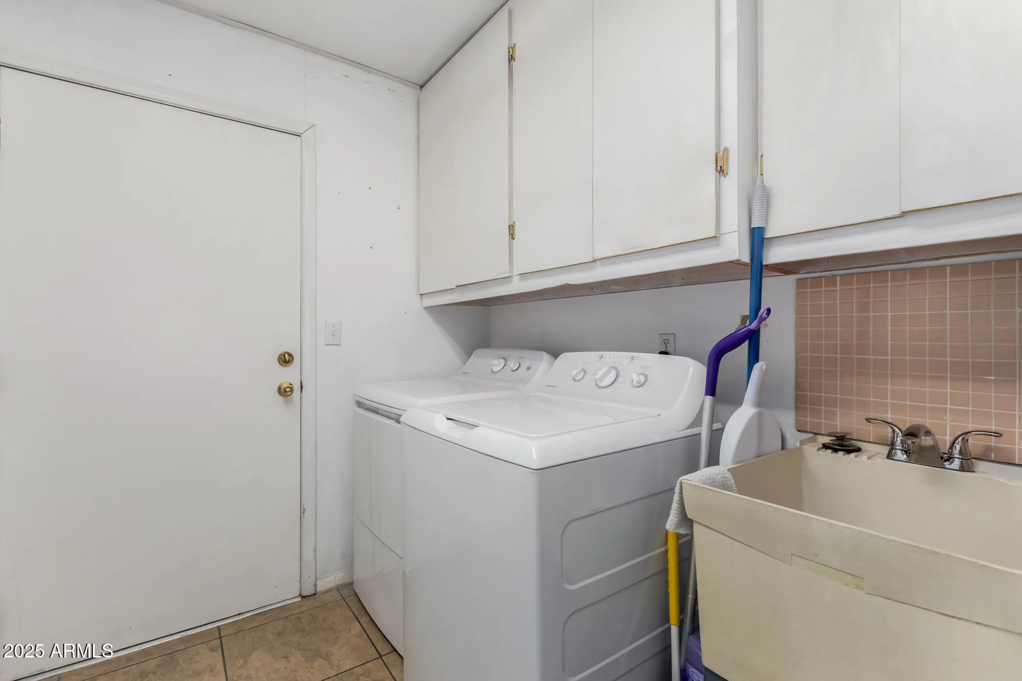 Property Slideshow image 23 of 27 | 11827 n 111th ave, Sun City, AZ, 85351