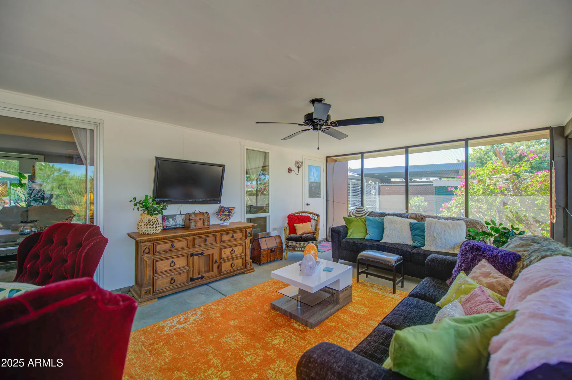 Property Slideshow image 22 of 30 | 9530 w hidden valley cir, Sun City, AZ, 85351