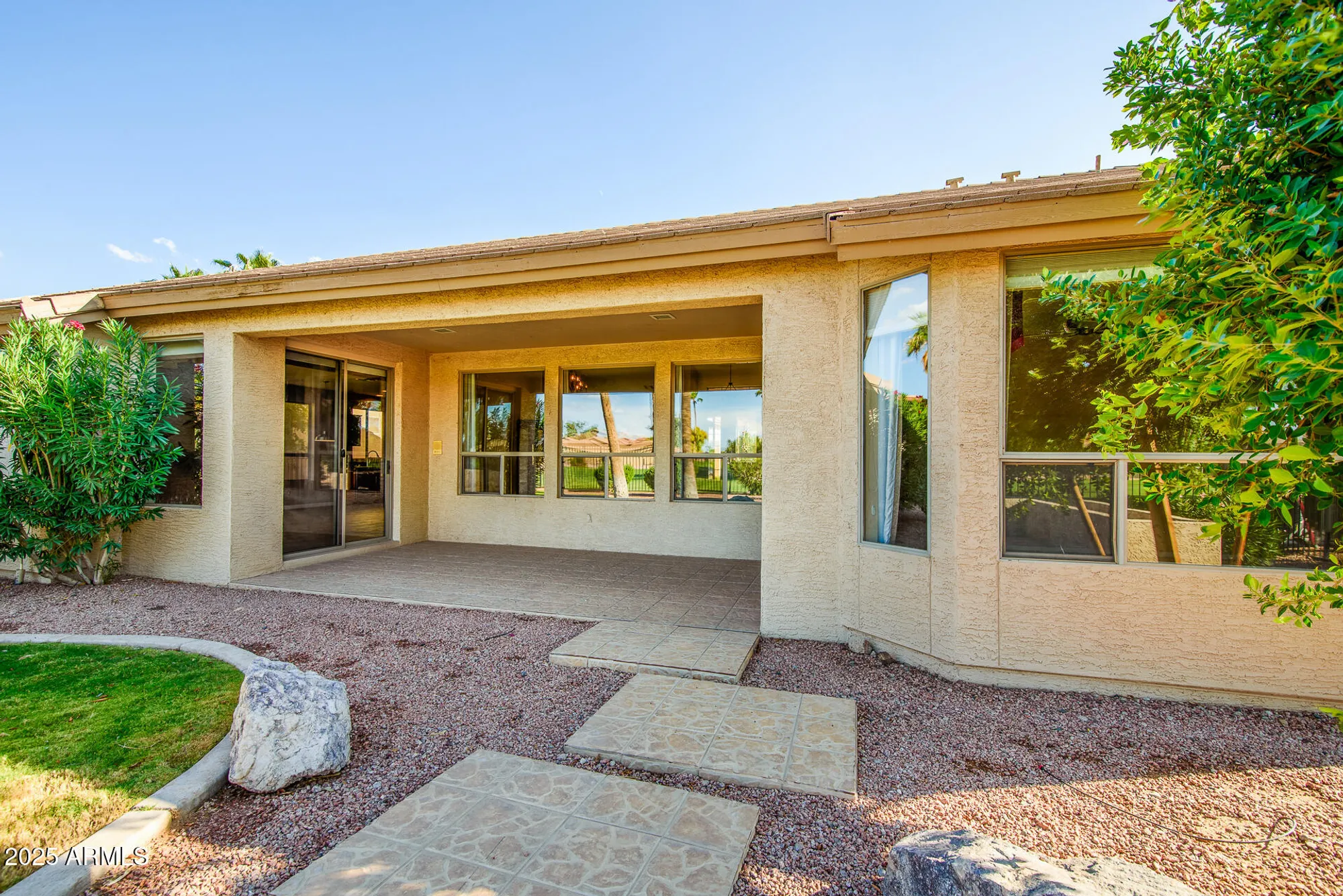 Property Slideshow image 17 of 112 | 10050 e coopers hawk dr, Sun Lakes, AZ, 85248