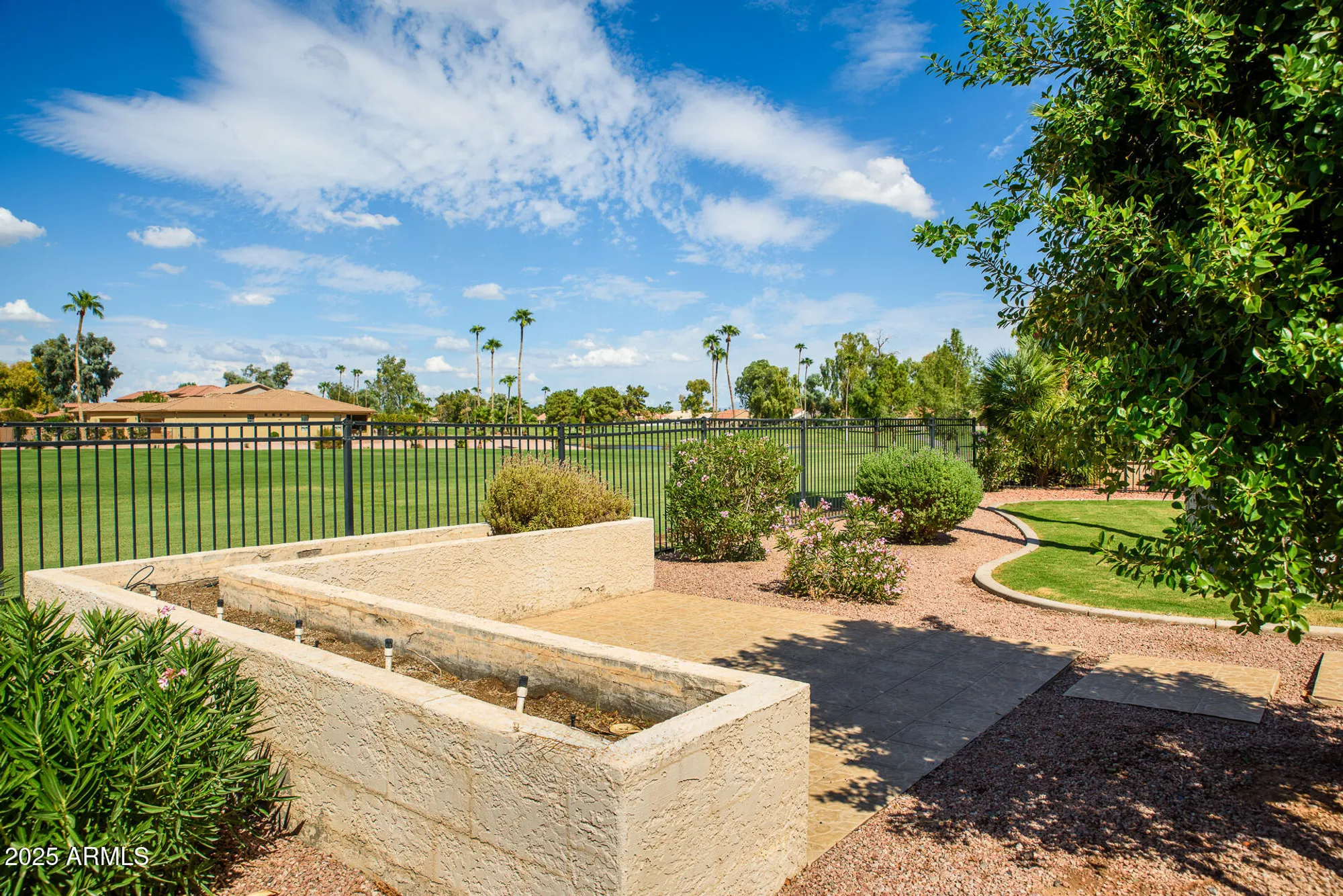 Property Slideshow image 38 of 112 | 10050 e coopers hawk dr, Sun Lakes, AZ, 85248