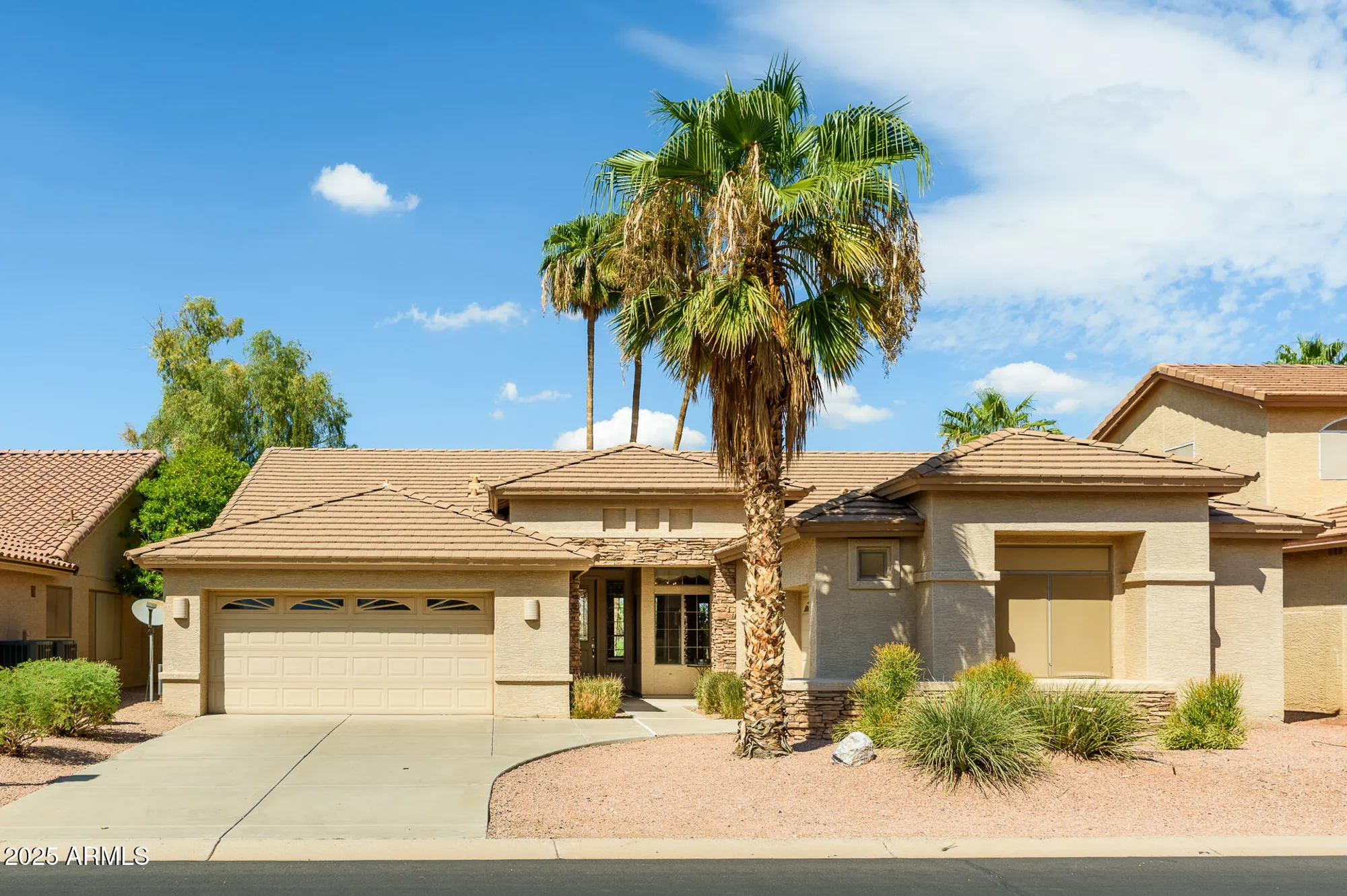 Property Slideshow image 42 of 112 | 10050 e coopers hawk dr, Sun Lakes, AZ, 85248