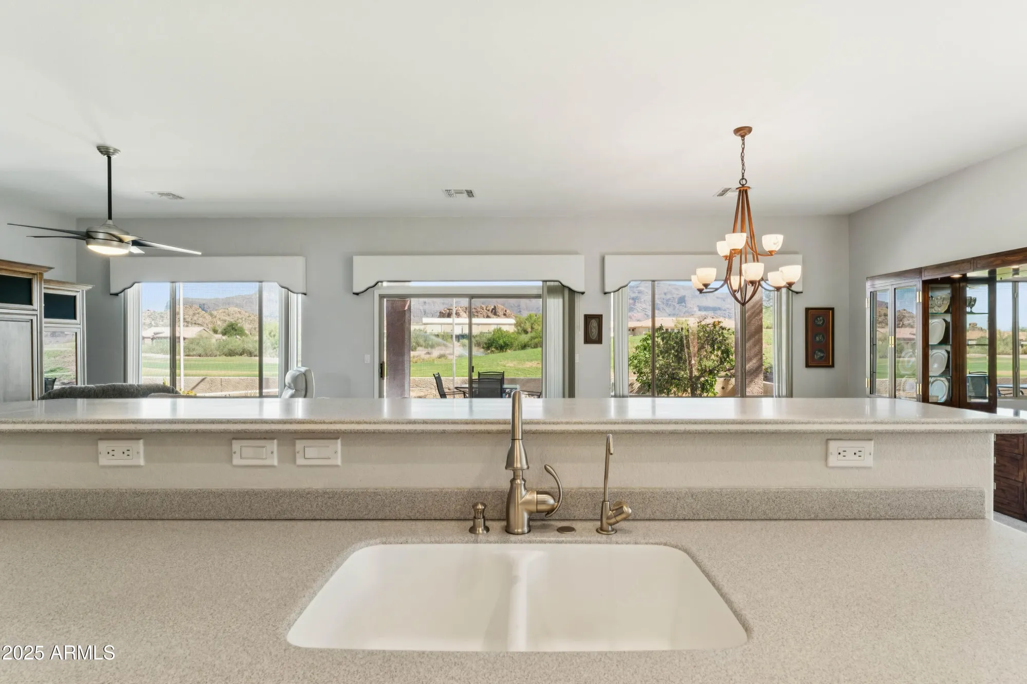 Property Slideshow image 12 of 33 | 7420 e desert spoon ln, Gold Canyon, AZ, 85118