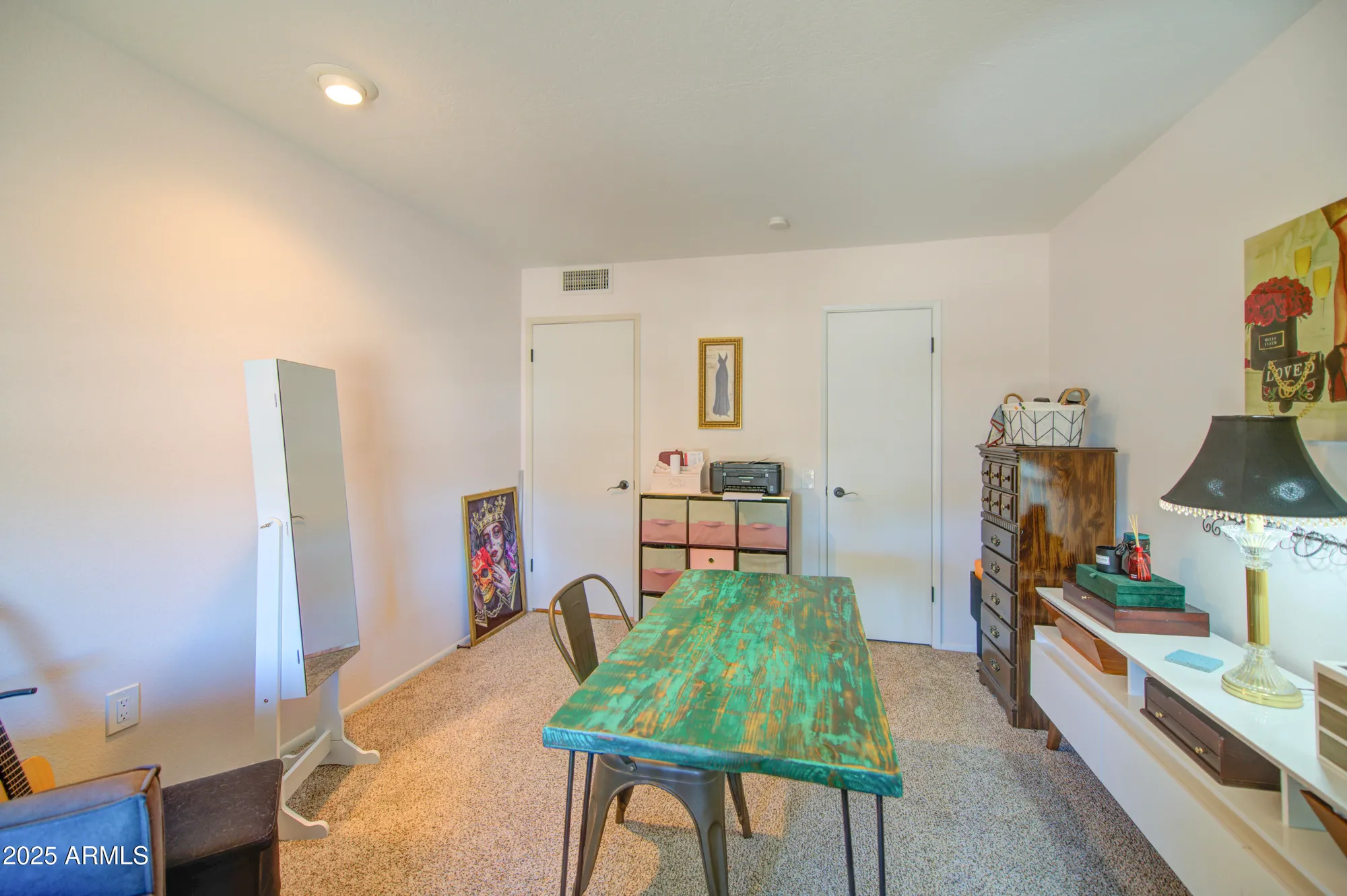 Property Slideshow image 16 of 30 | 9530 w hidden valley cir, Sun City, AZ, 85351
