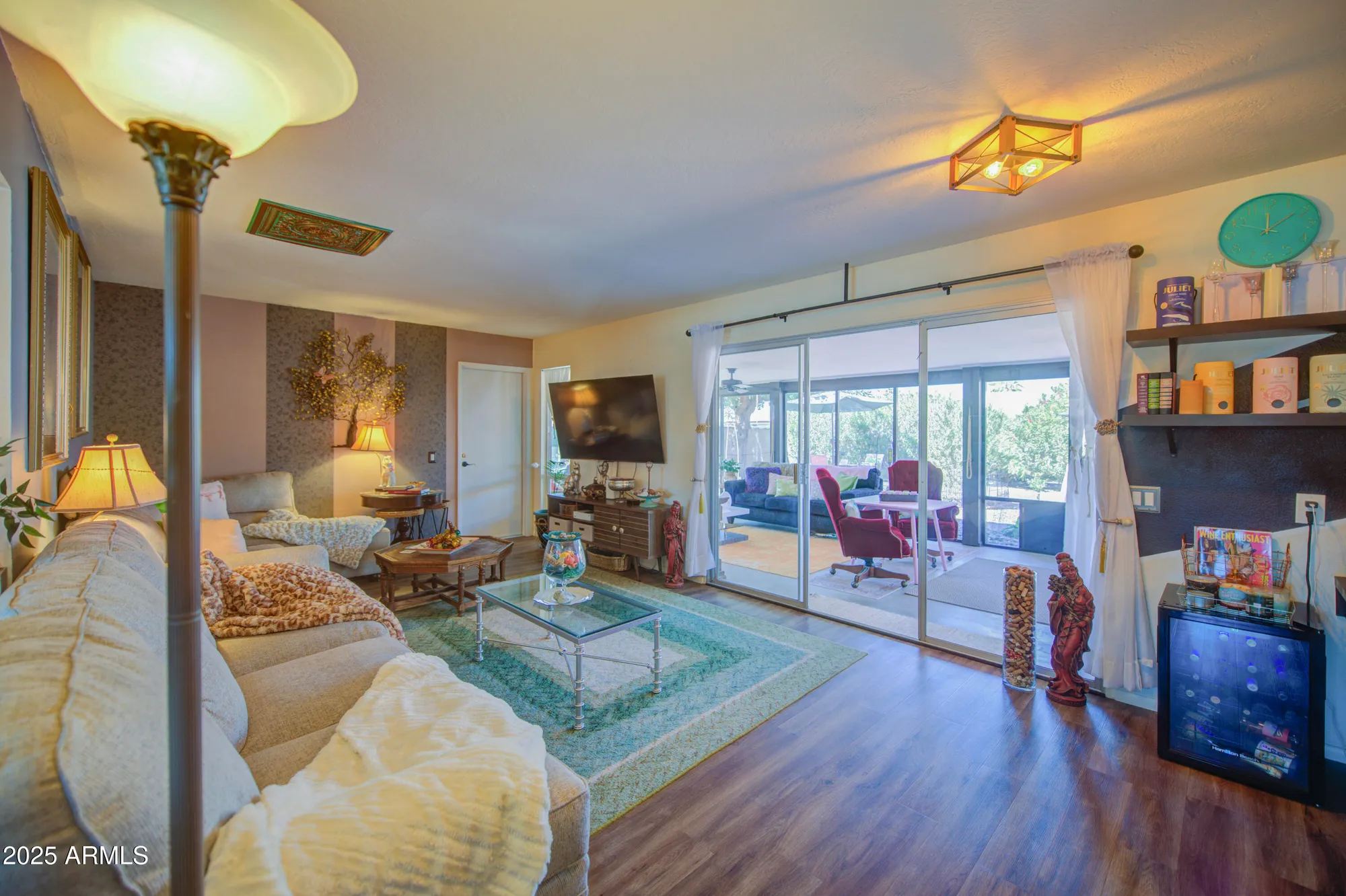 Property Slideshow image 10 of 30 | 9530 w hidden valley cir, Sun City, AZ, 85351