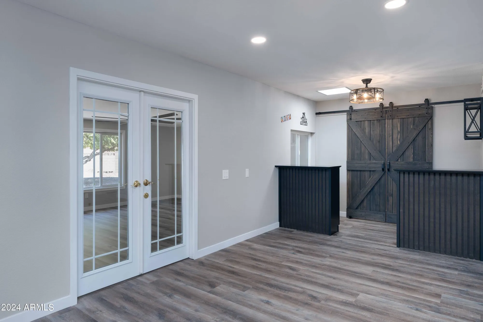 Property Slideshow image 17 of 40 | 10608 w edgewood dr, Sun City, AZ, 85351