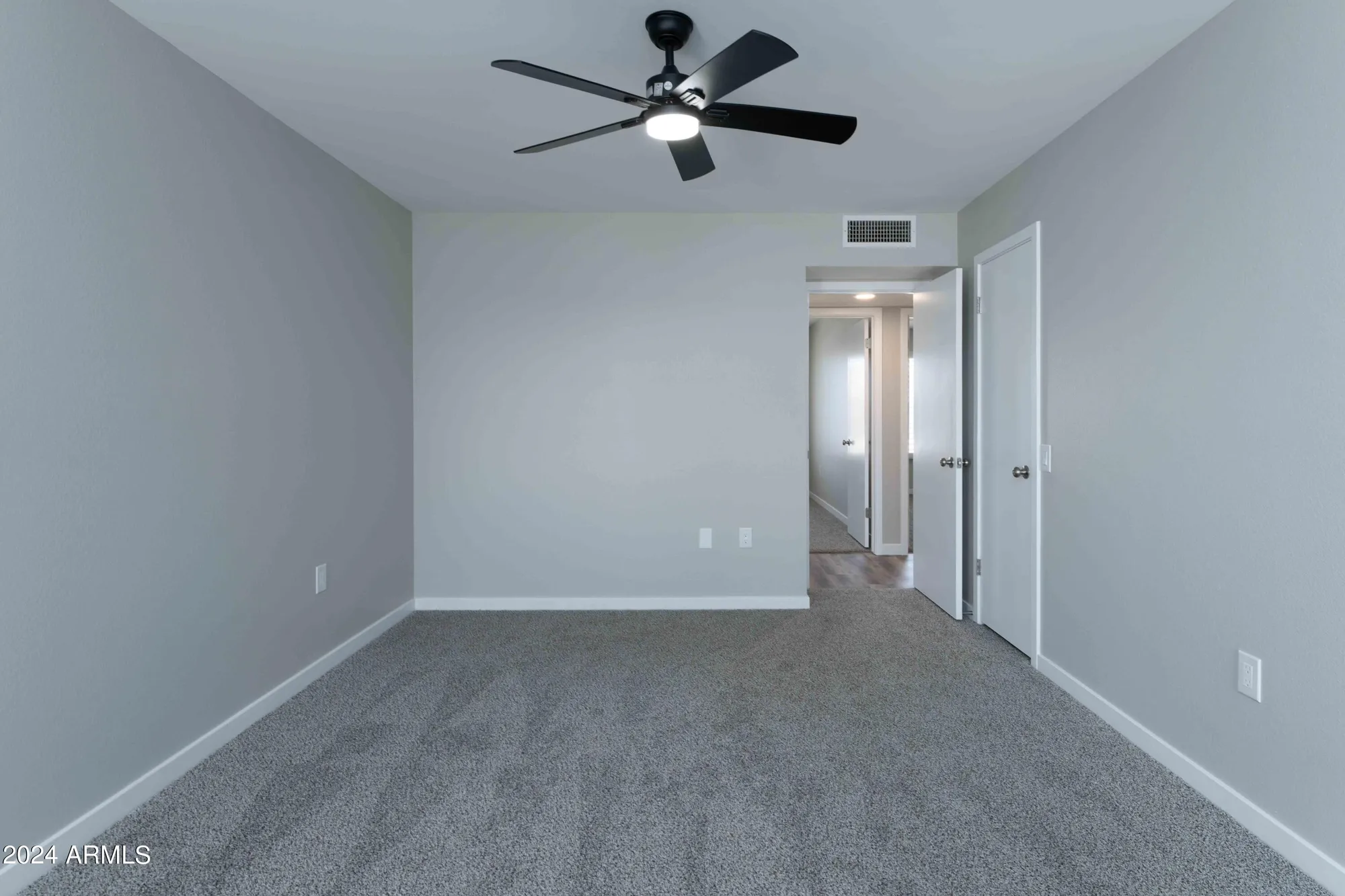 Property Slideshow image 24 of 40 | 10608 w edgewood dr, Sun City, AZ, 85351