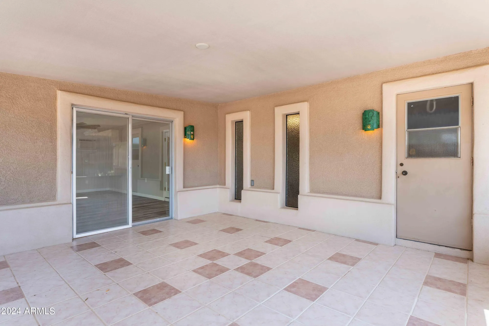 Property Slideshow image 35 of 40 | 10608 w edgewood dr, Sun City, AZ, 85351
