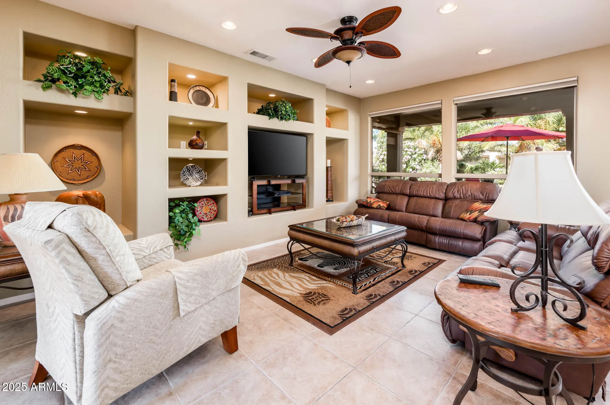 Property Slideshow image 4 of 39 | 17960 w pradera ln, Surprise, AZ, 85387