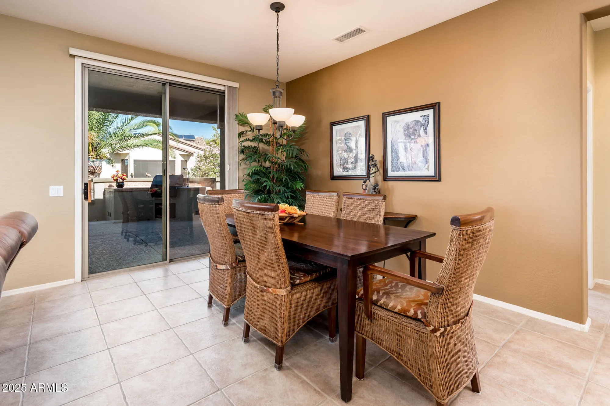 Property Slideshow image 8 of 39 | 17960 w pradera ln, Surprise, AZ, 85387