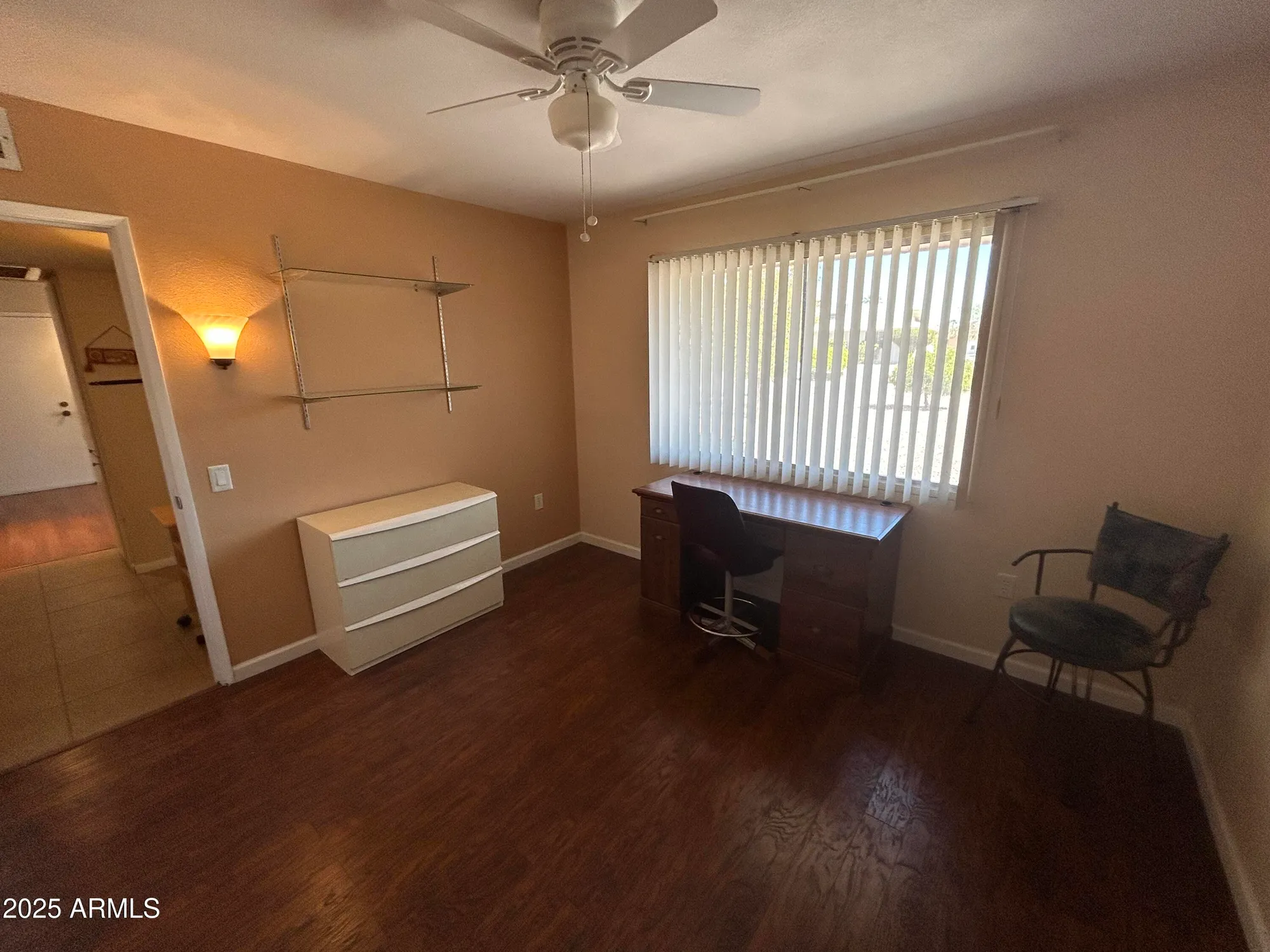 Property Slideshow image 11 of 27 | 9526 w country club dr, Sun City, AZ, 85373