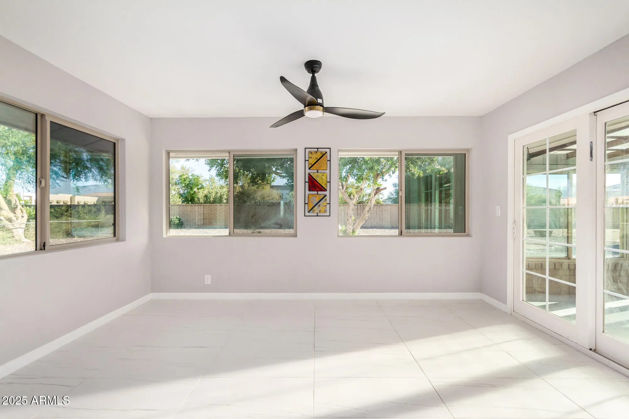 Property Slideshow image 8 of 41 | 9325 w arrowhead dr, Sun City, AZ, 85351