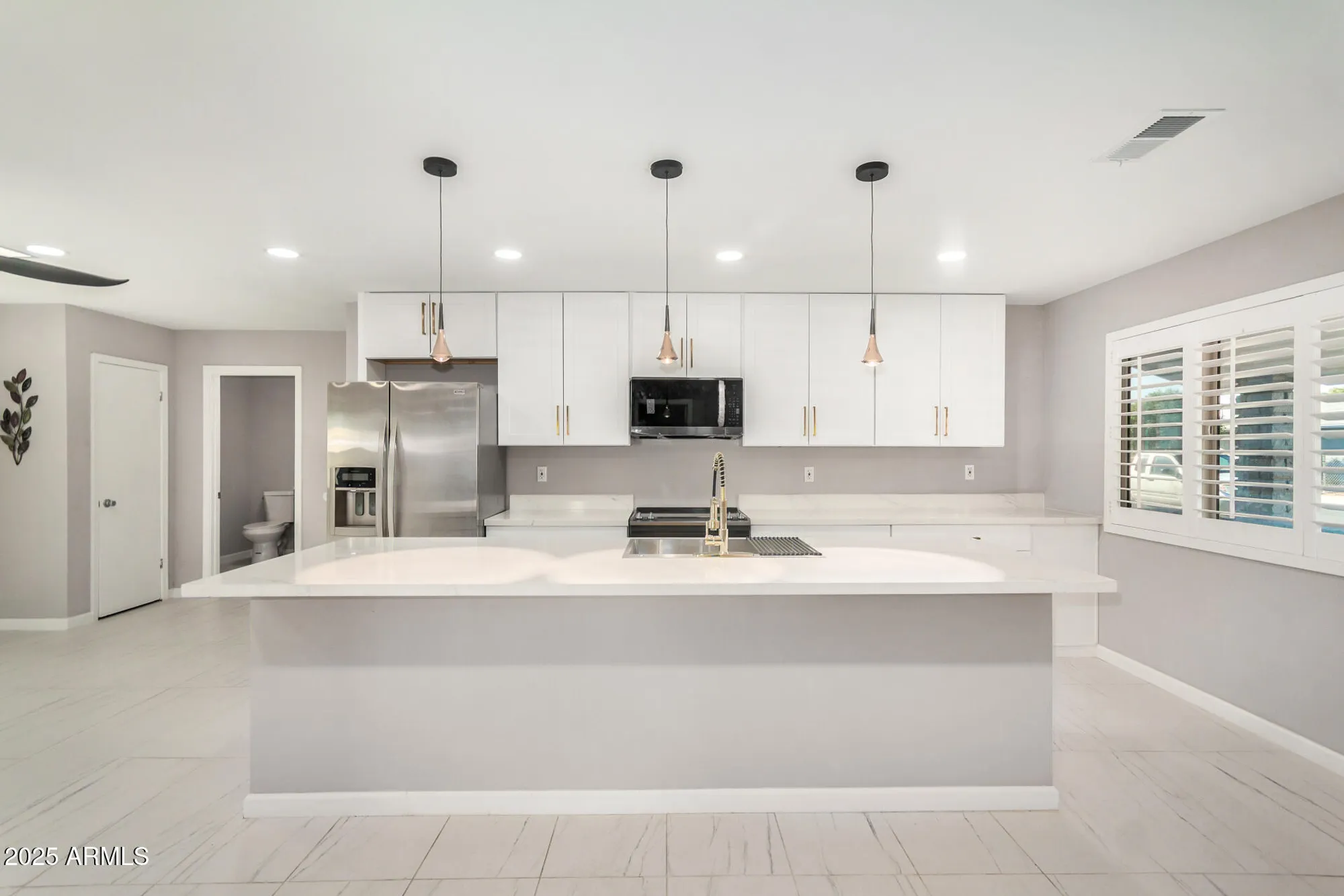 Property Slideshow image 15 of 41 | 9325 w arrowhead dr, Sun City, AZ, 85351