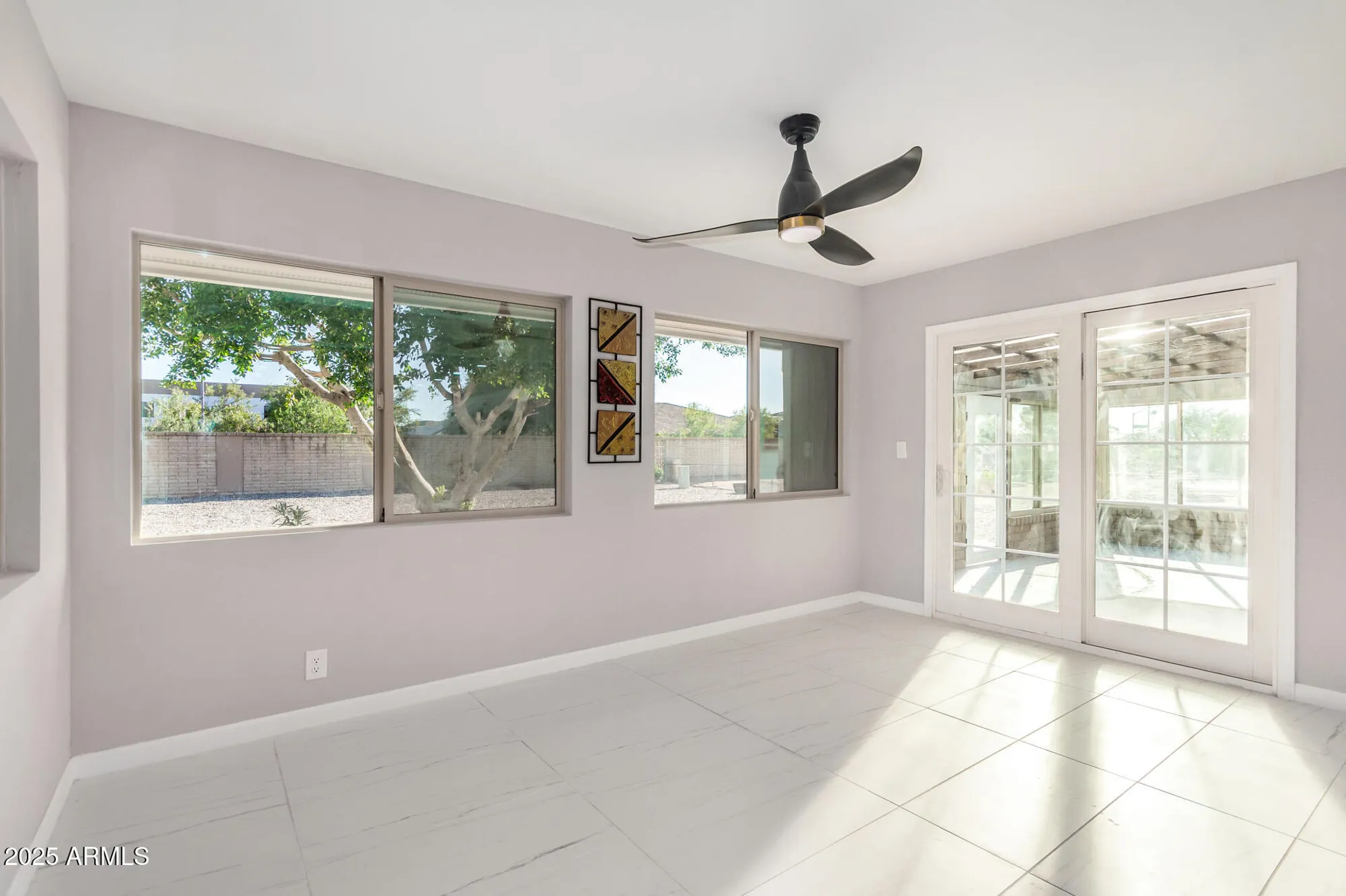 Property Slideshow image 10 of 41 | 9325 w arrowhead dr, Sun City, AZ, 85351