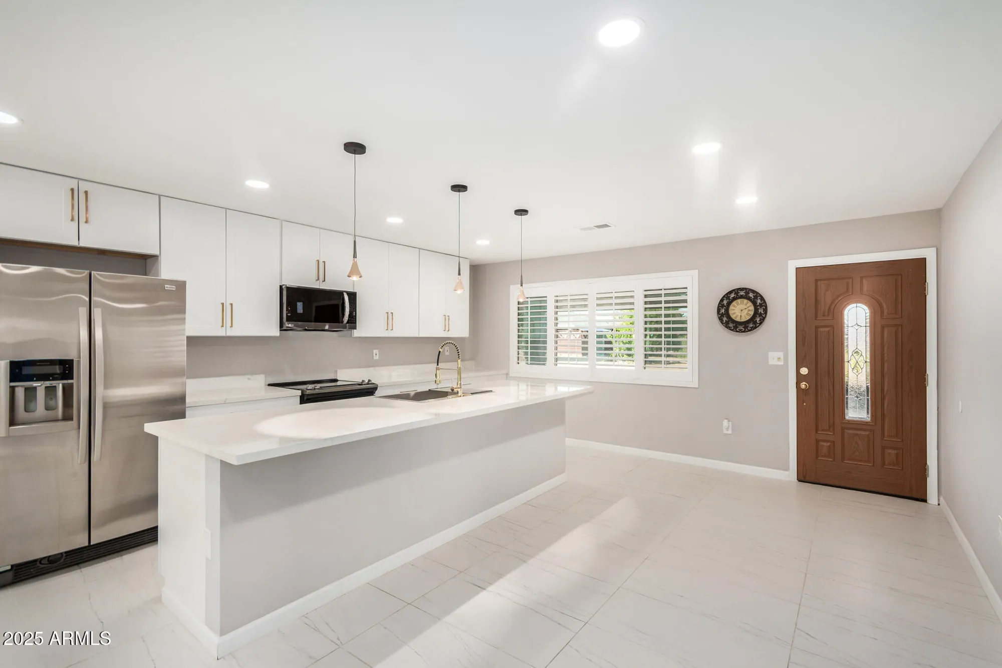 Property Slideshow image 13 of 41 | 9325 w arrowhead dr, Sun City, AZ, 85351